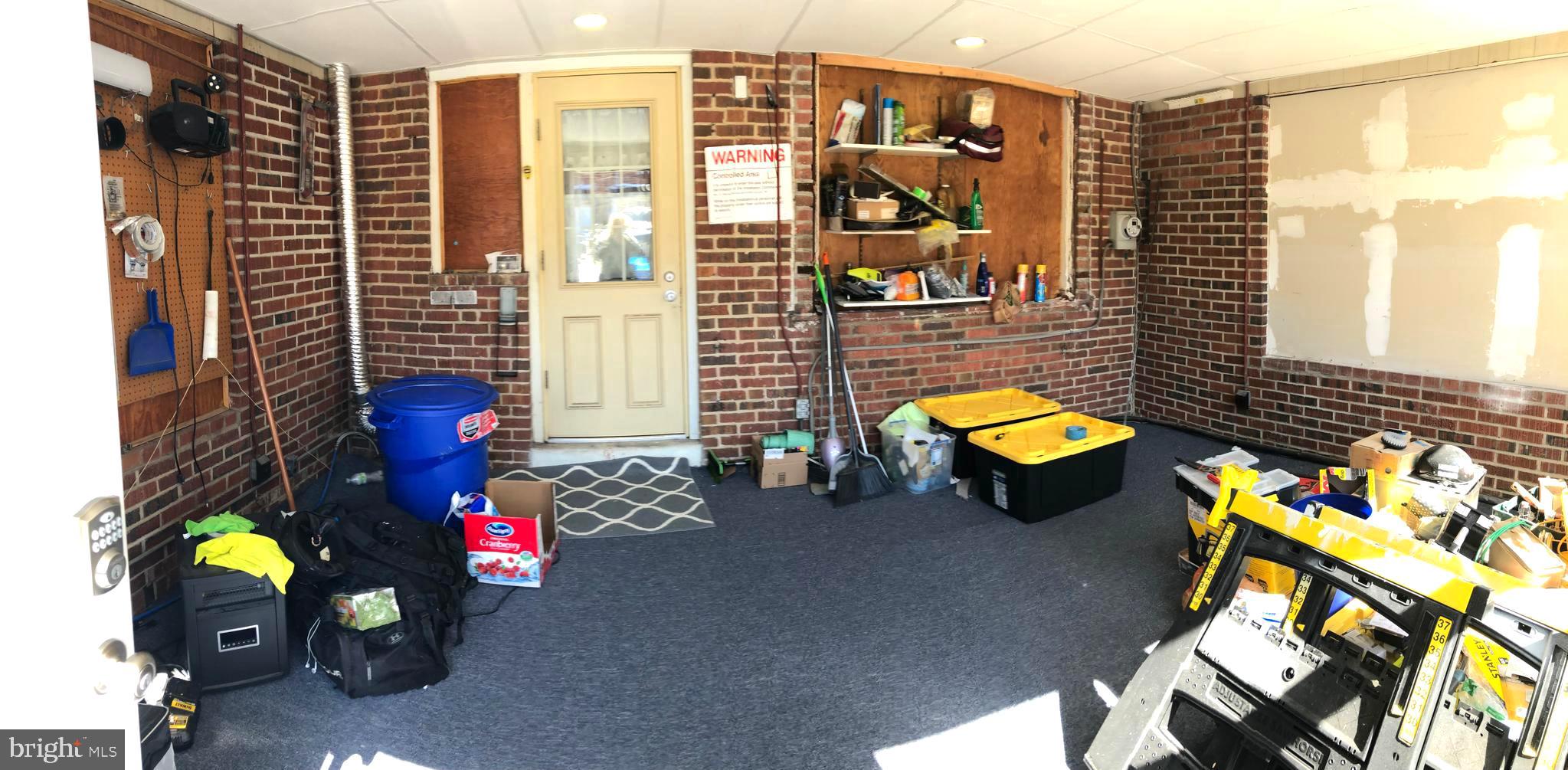 EASTWOOD - Residential