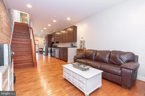207 N Belnord Avenue, Baltimore, MD 21224 - MLS#: MDBA2156116