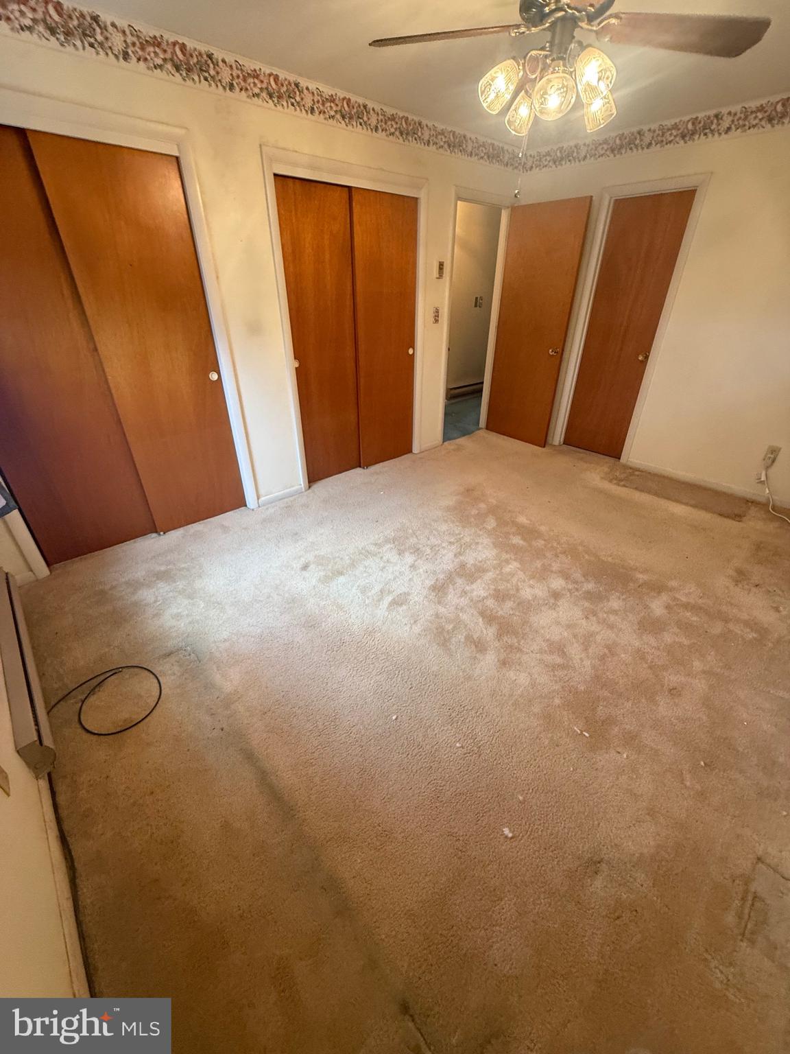 RIVERA BEACH - Residential