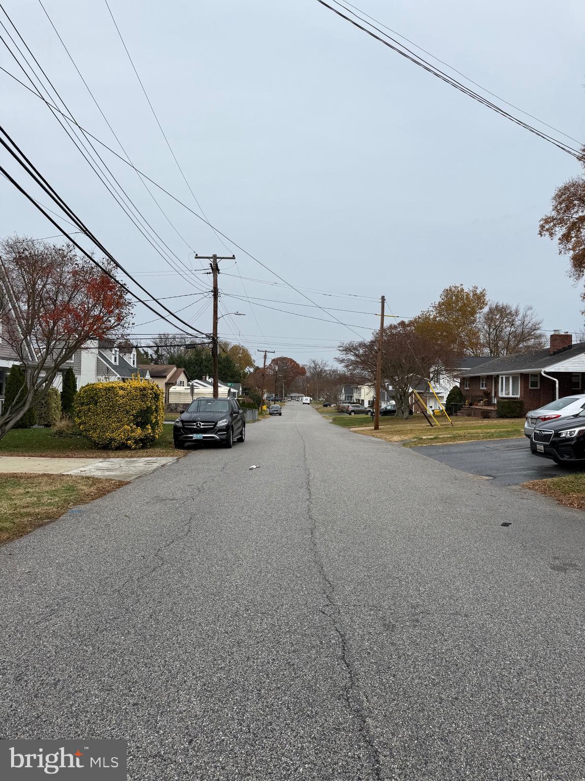 RIVERA BEACH - Residential