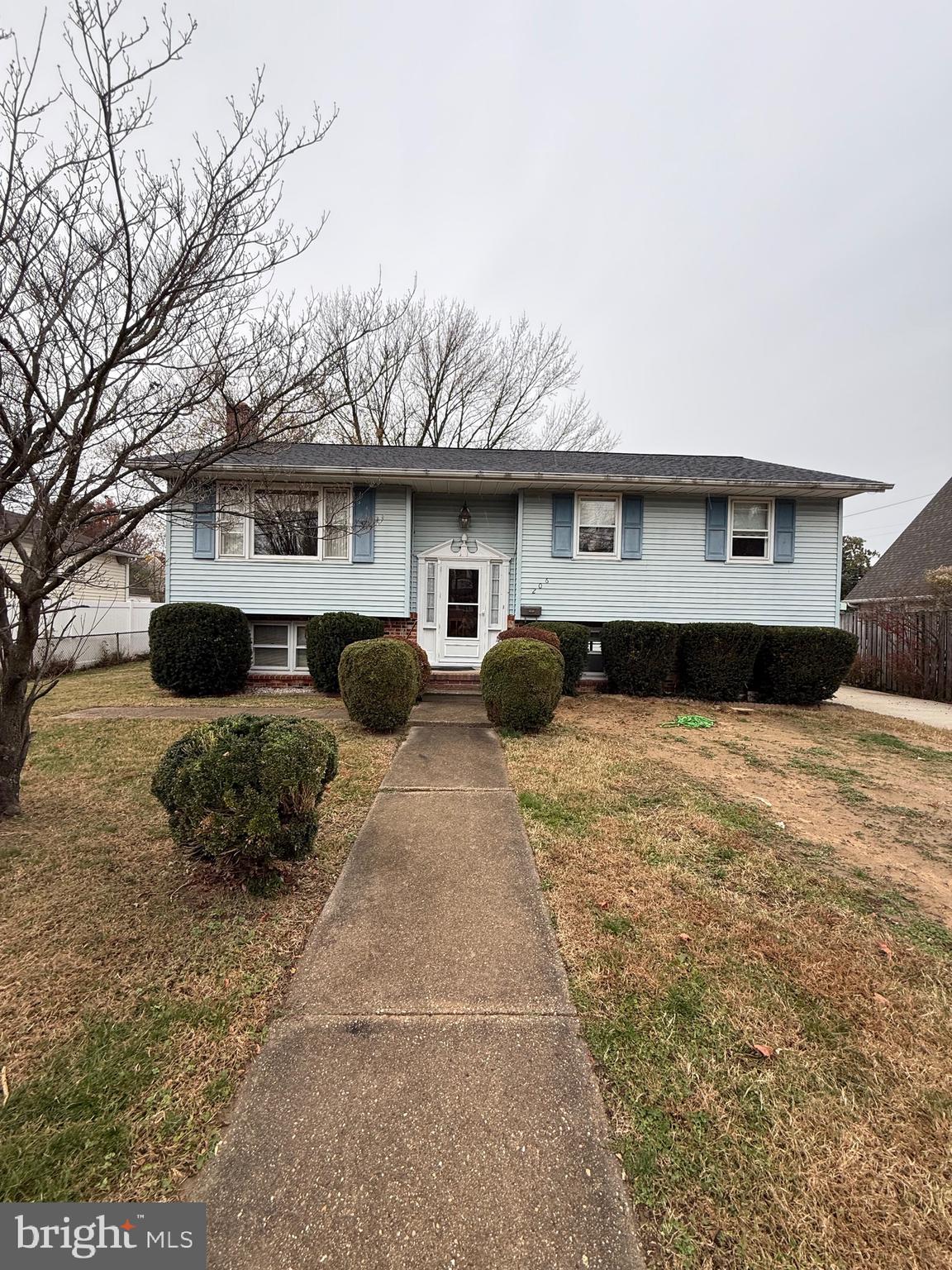 RIVERA BEACH - Residential