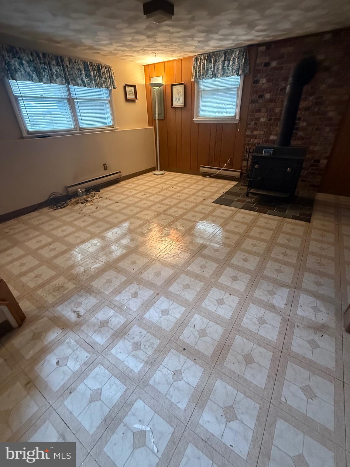 RIVERA BEACH - Residential