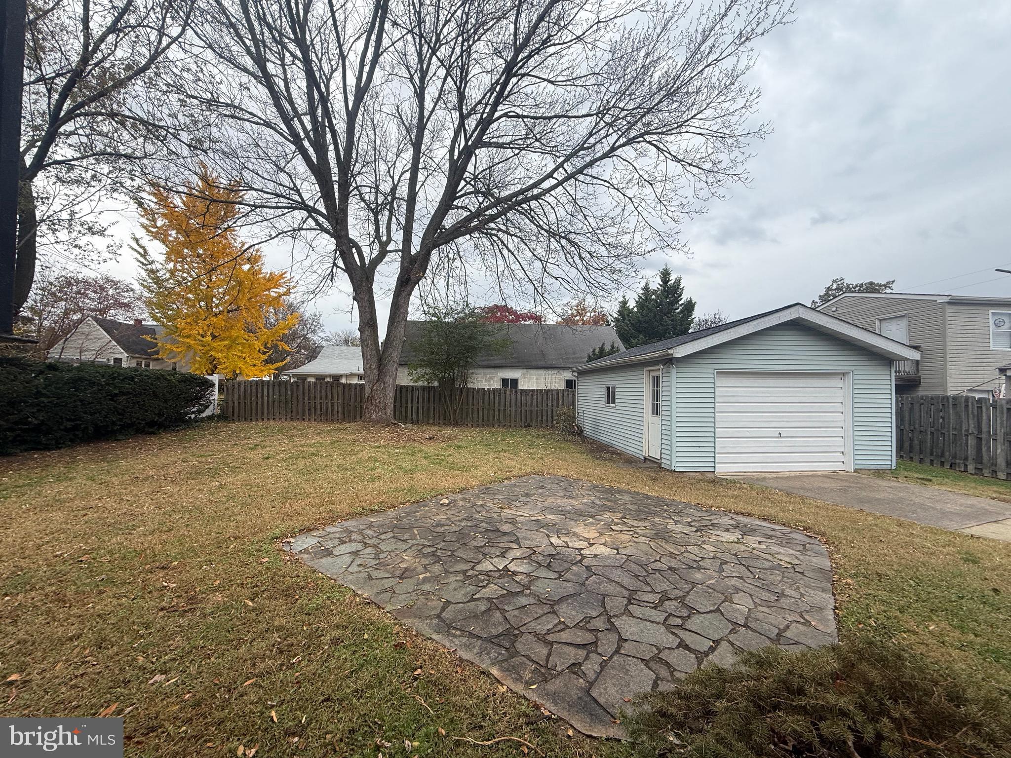 RIVERA BEACH - Residential