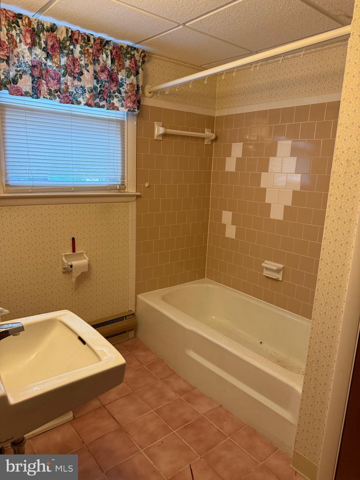 RIVERA BEACH - Residential