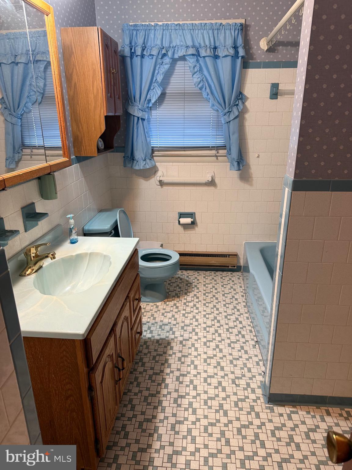 RIVERA BEACH - Residential