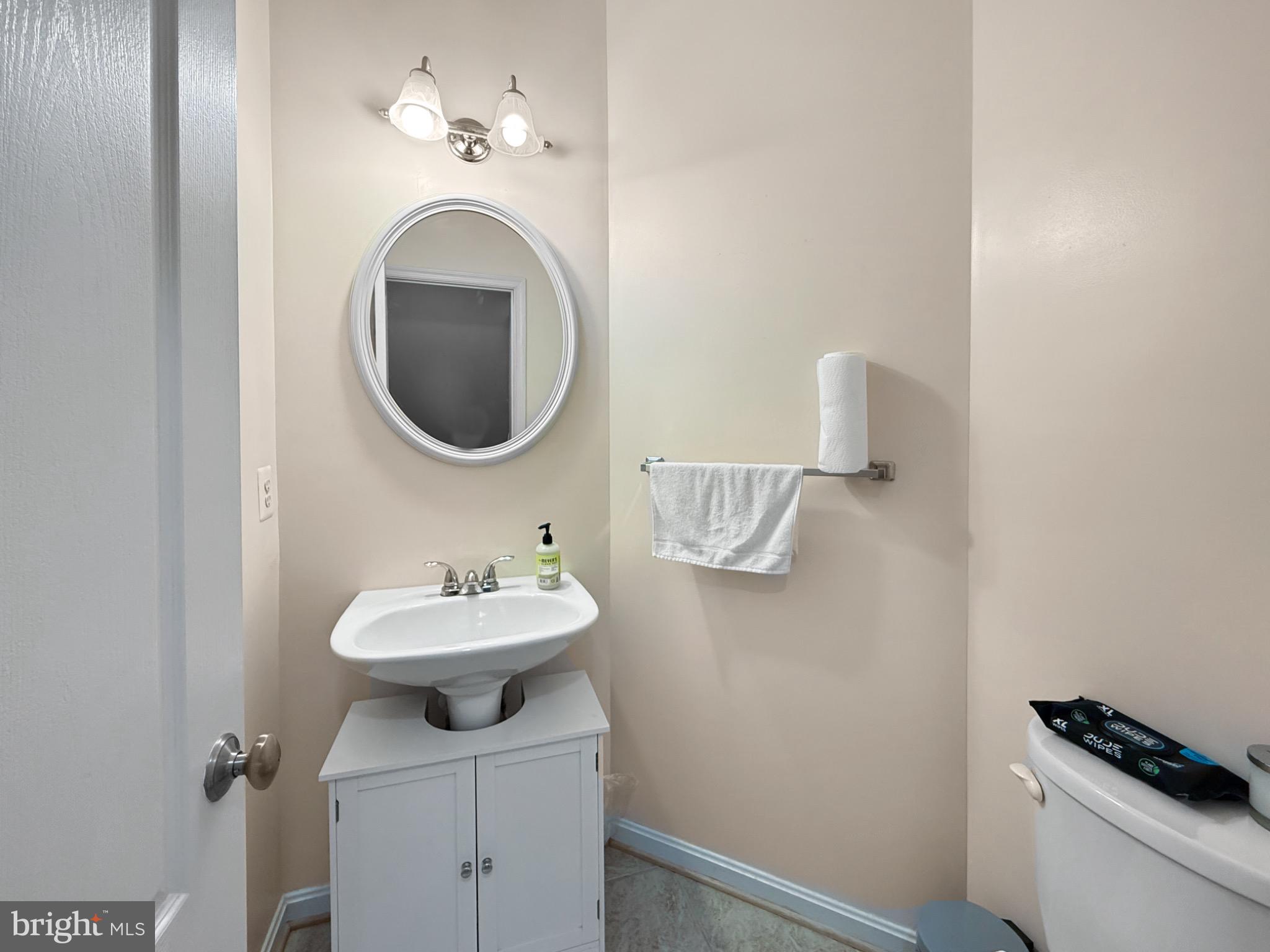 CHARWOOD VILLAGE - Residential Lease