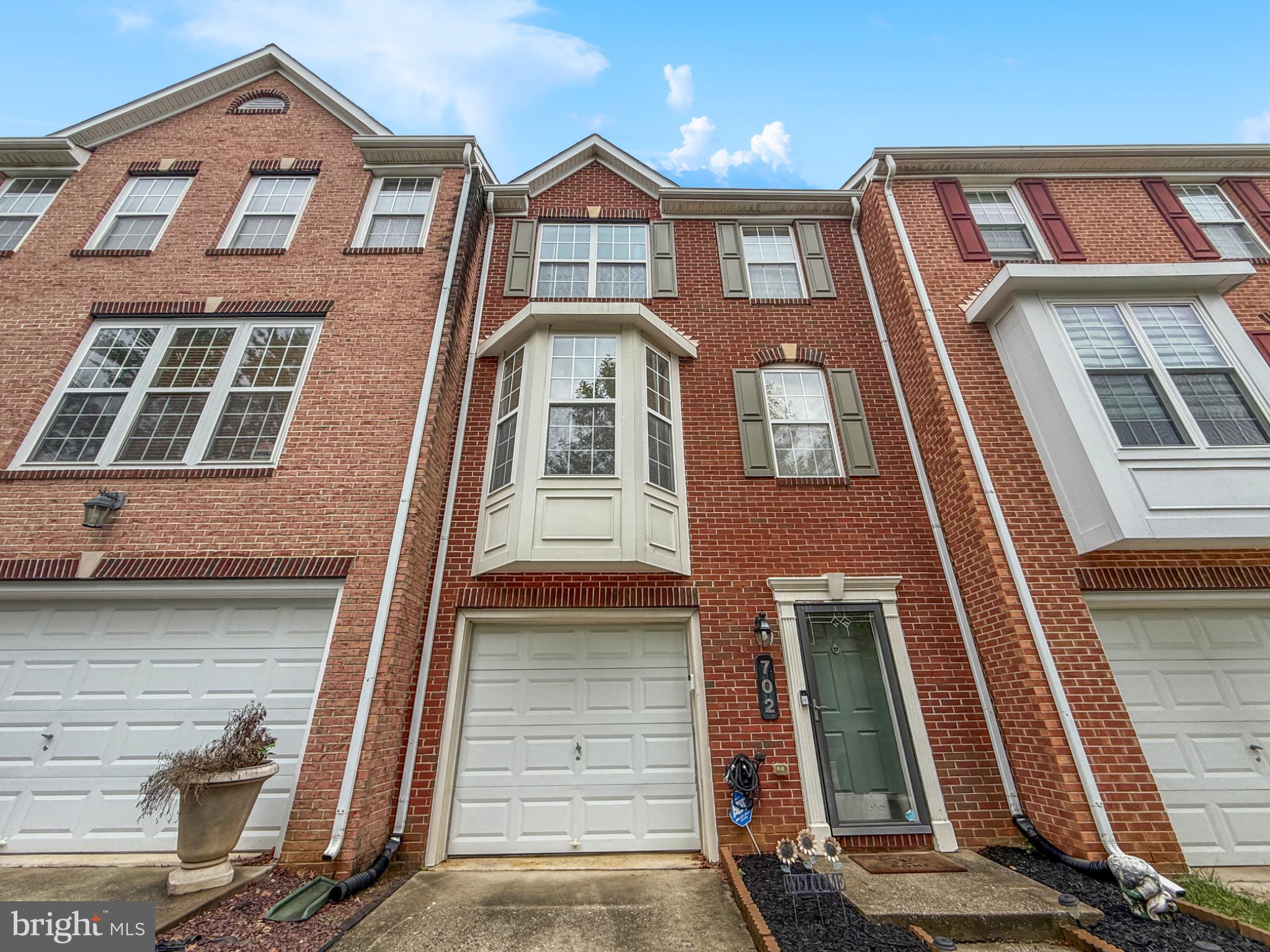 CHARWOOD VILLAGE - Residential Lease