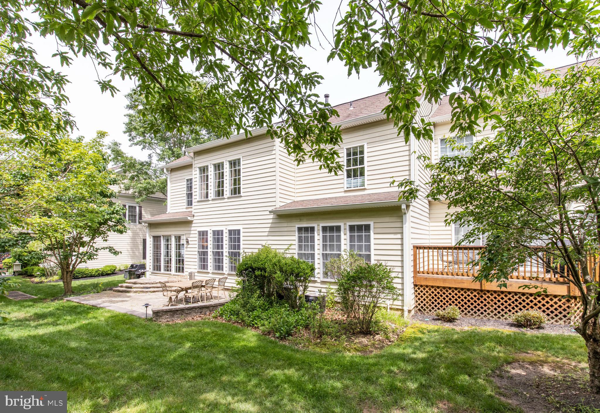 SPRINGTON POINTE WOODS - Residential