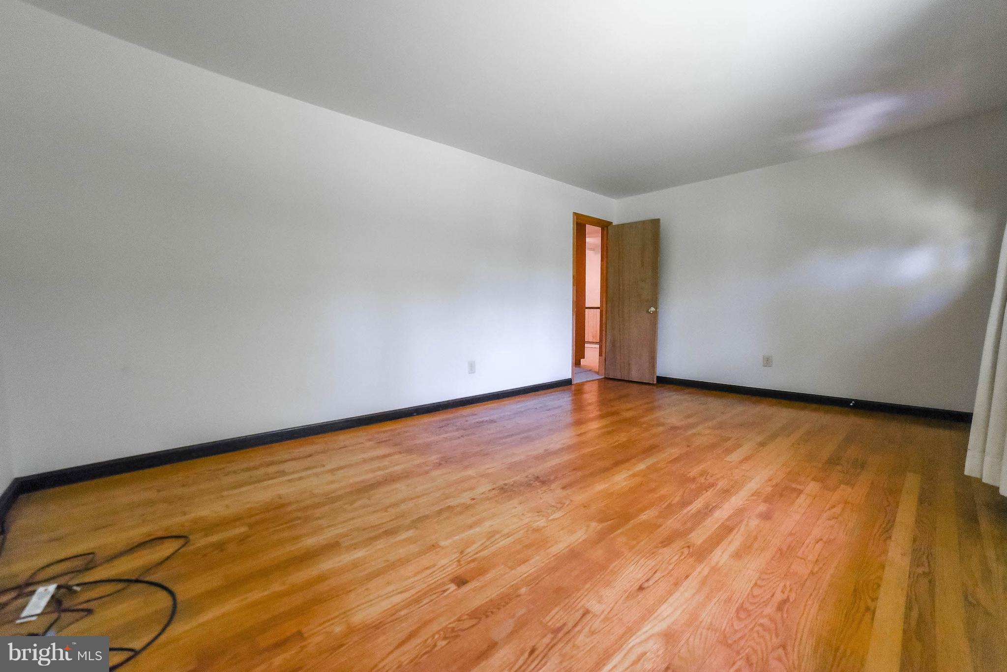 WHITE PLAINS VILLAGE SUB - Residential