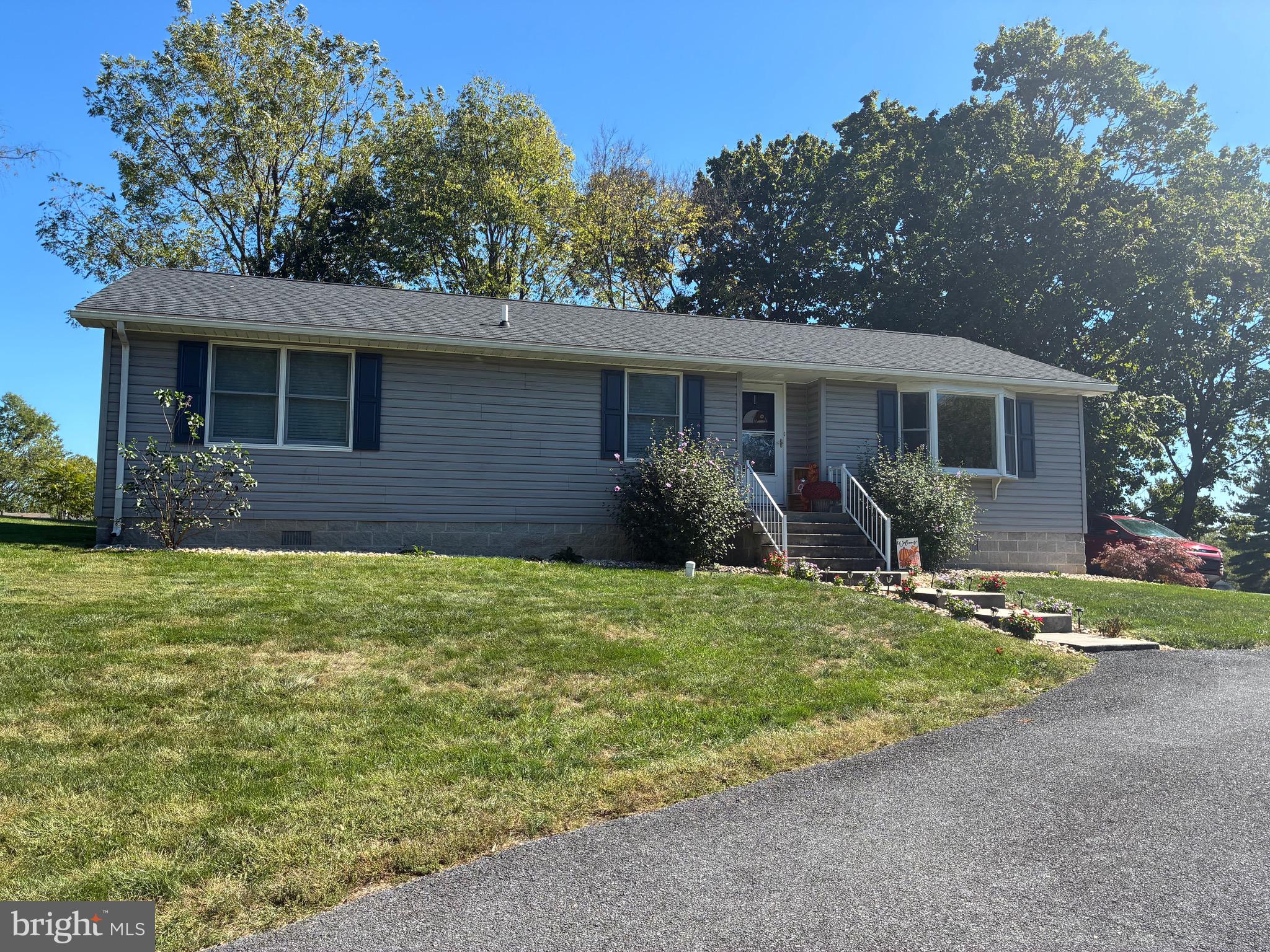 11890 VILLAGE HEIGHTS DRIVE