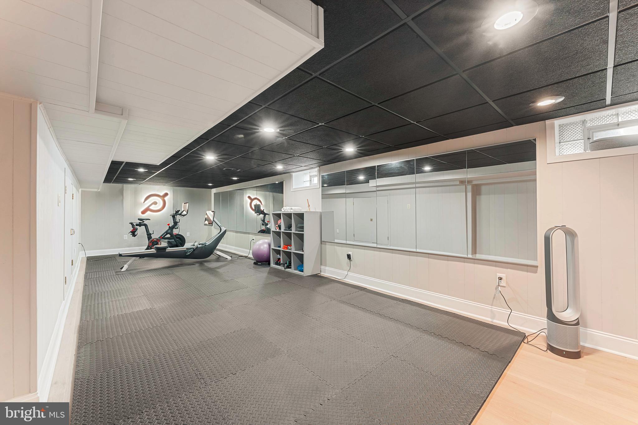 SWEETWATER FARMS - Residential