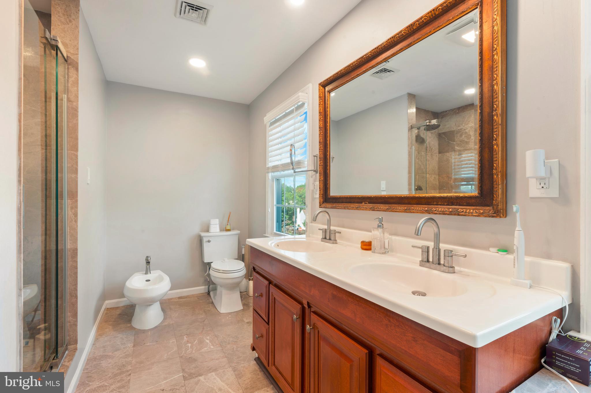 SWEETWATER FARMS - Residential