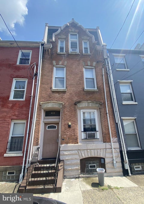 Condo For Rent - 913 N 15th Street #3F<br/> PHILADELPHIA, PA 19130