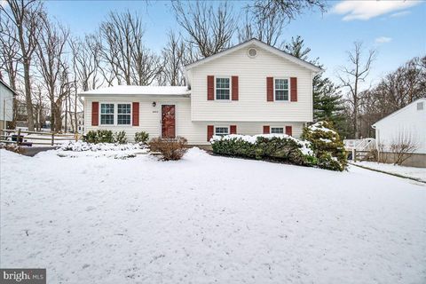 24013 BUSH HILL ROAD GAITHERSBURG MD 20882