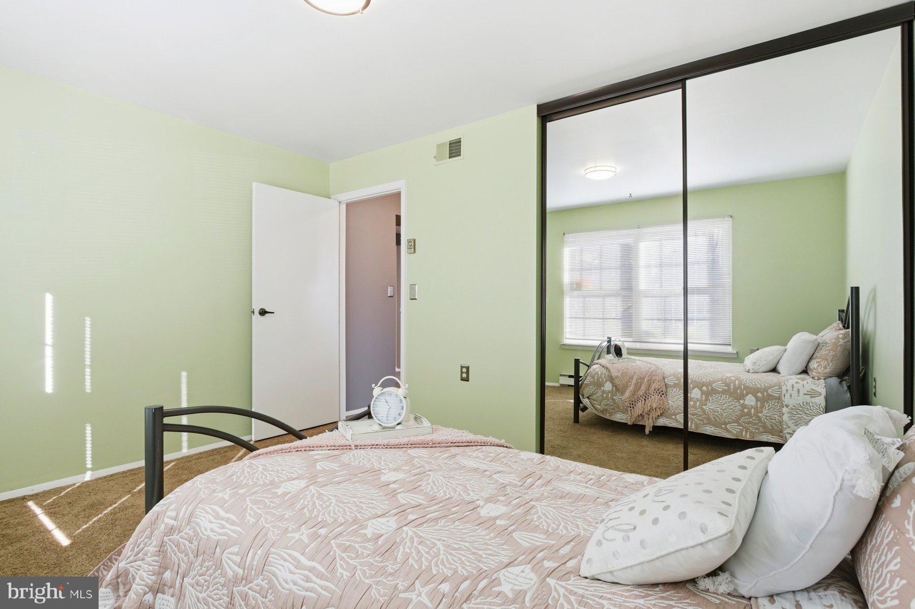 LEISURETOWNE - Residential