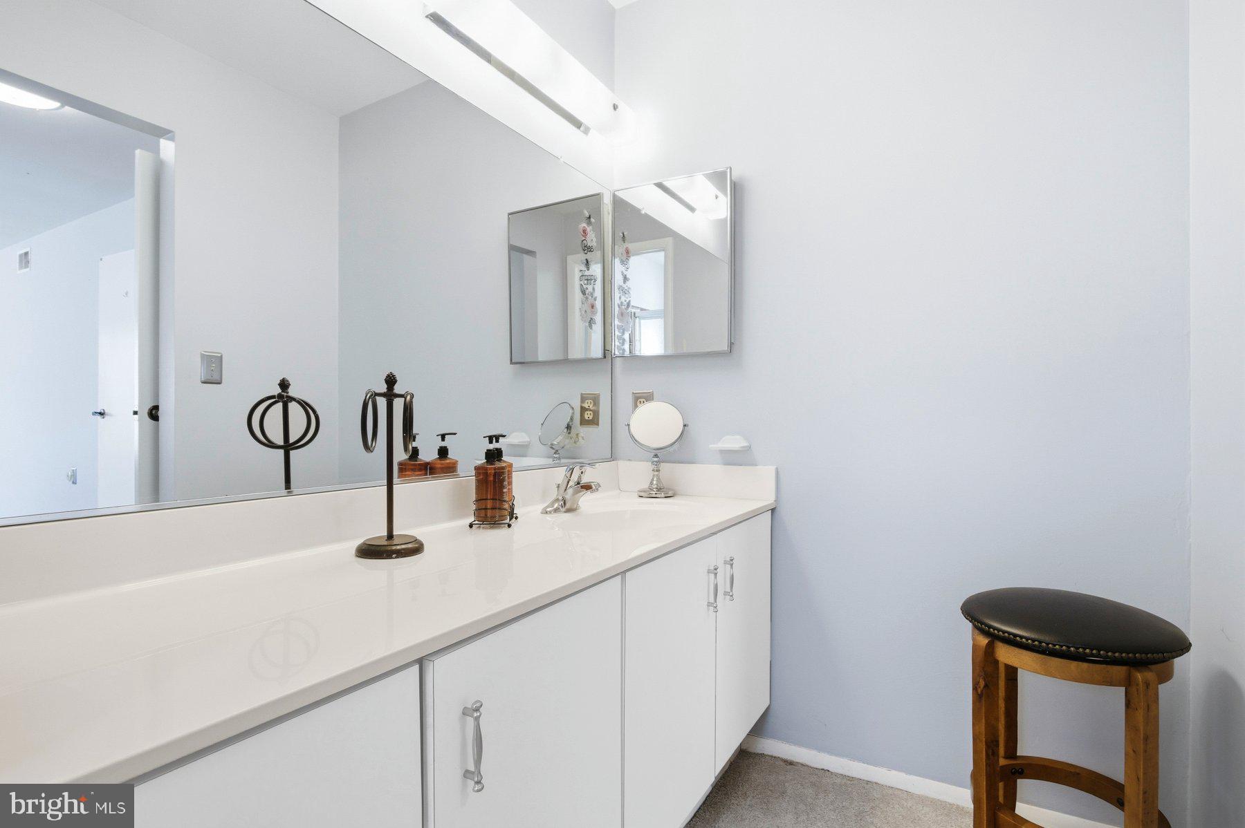 LEISURETOWNE - Residential