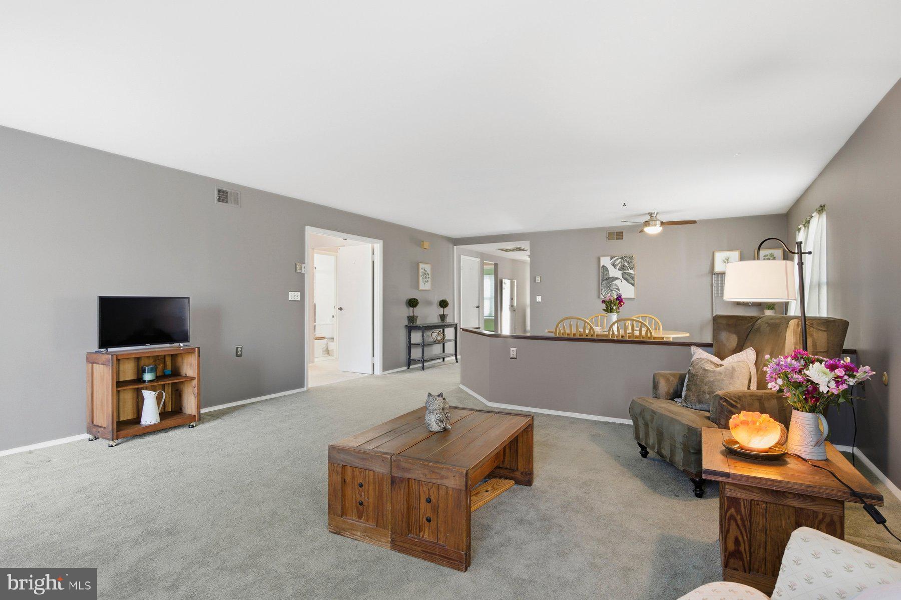 LEISURETOWNE - Residential