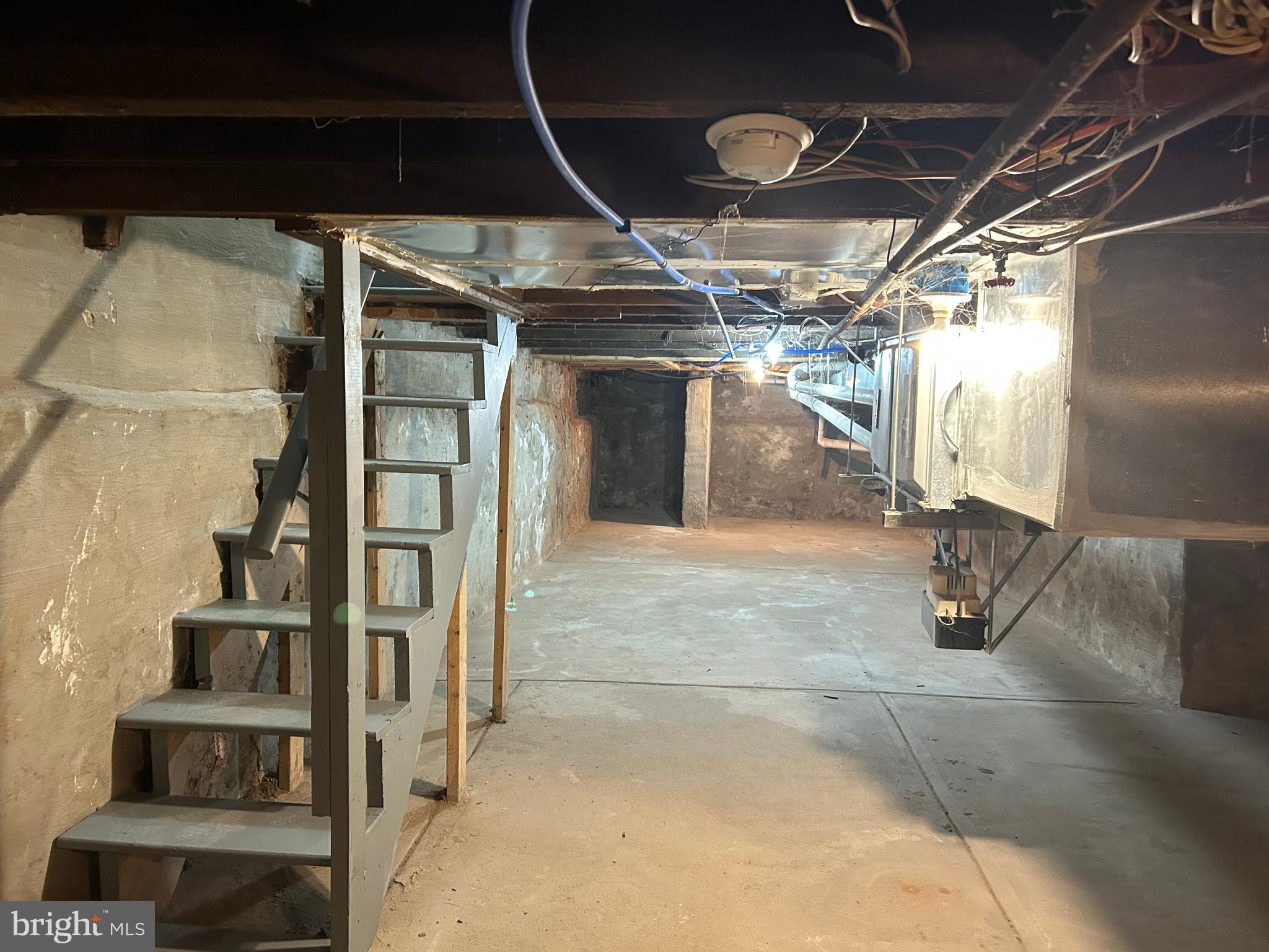 PHILADELPHIA (WEST) - Residential