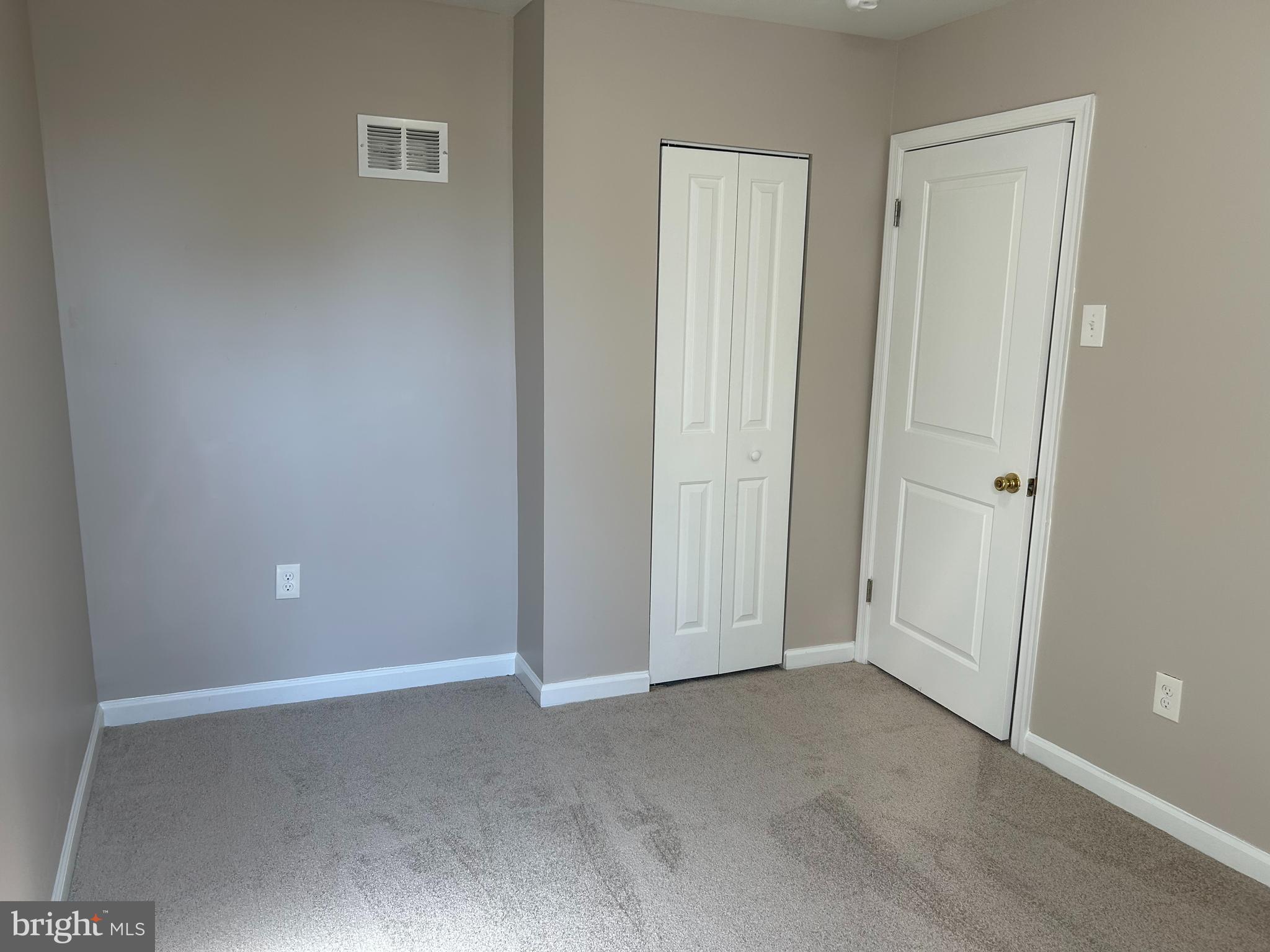 PHILADELPHIA (WEST) - Residential