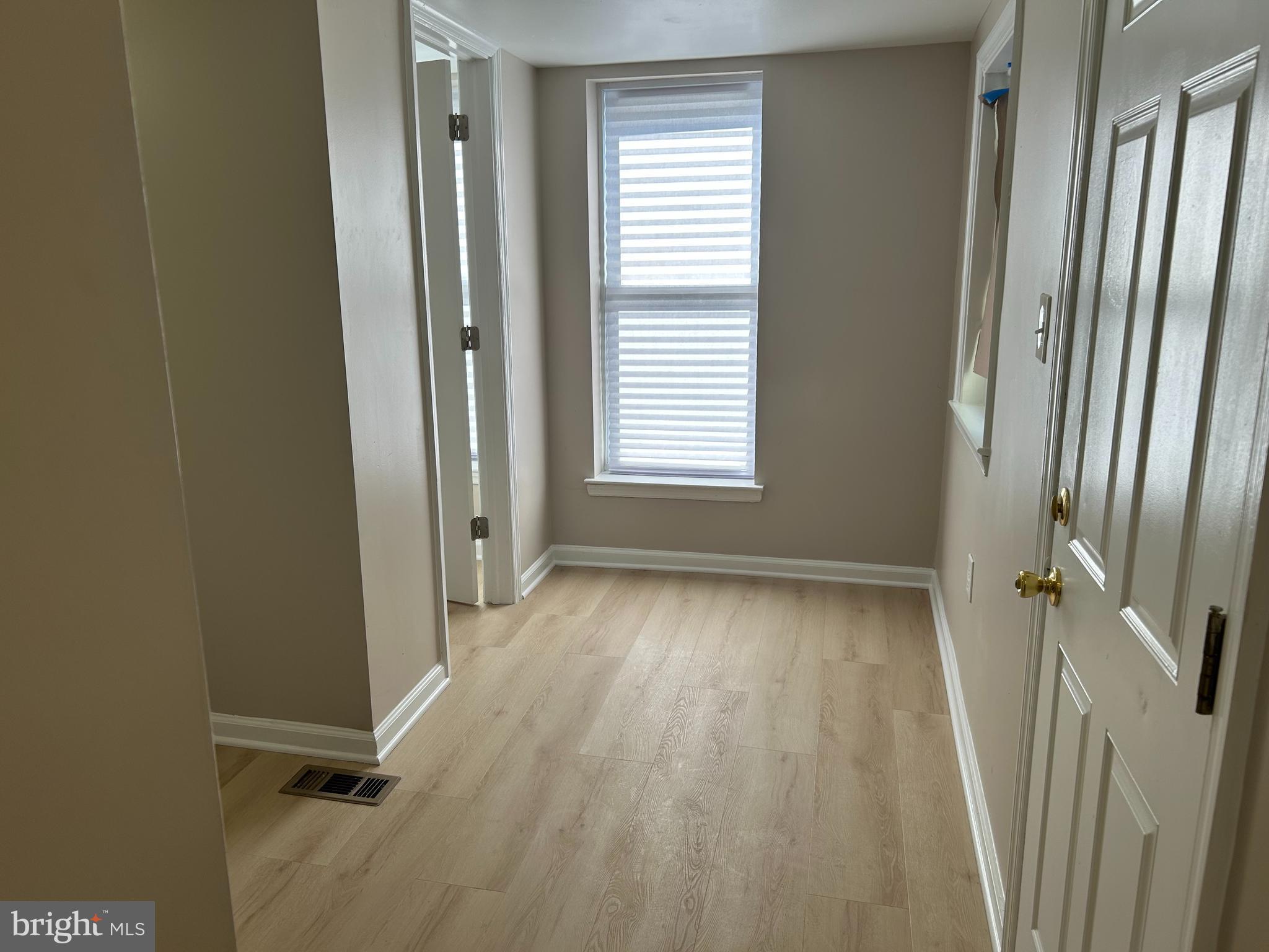 PHILADELPHIA (WEST) - Residential