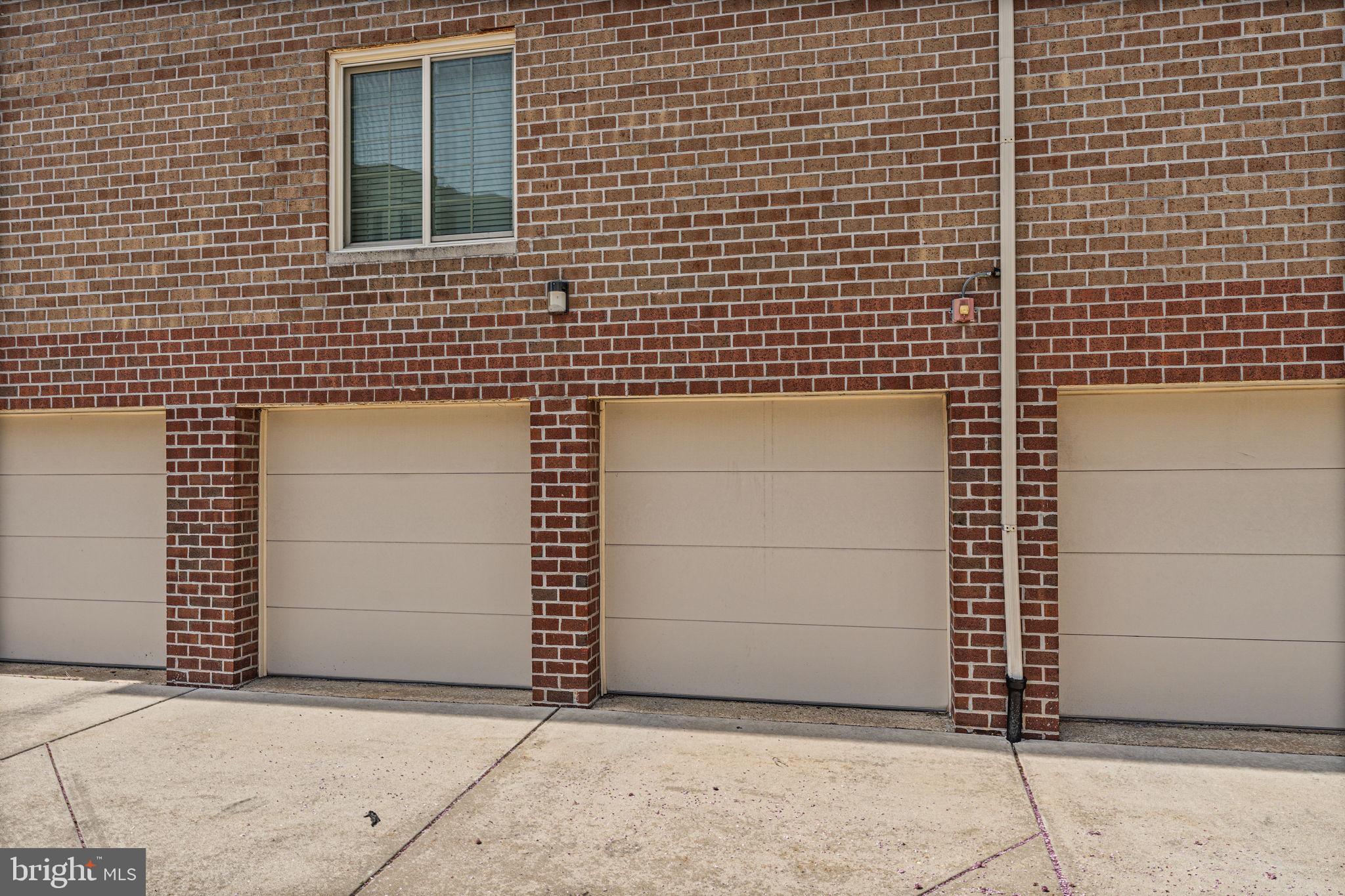 ART MUSEUM AREA - Residential