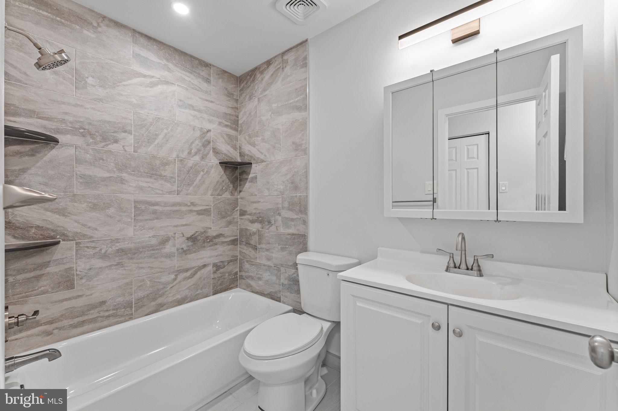 ART MUSEUM AREA - Residential