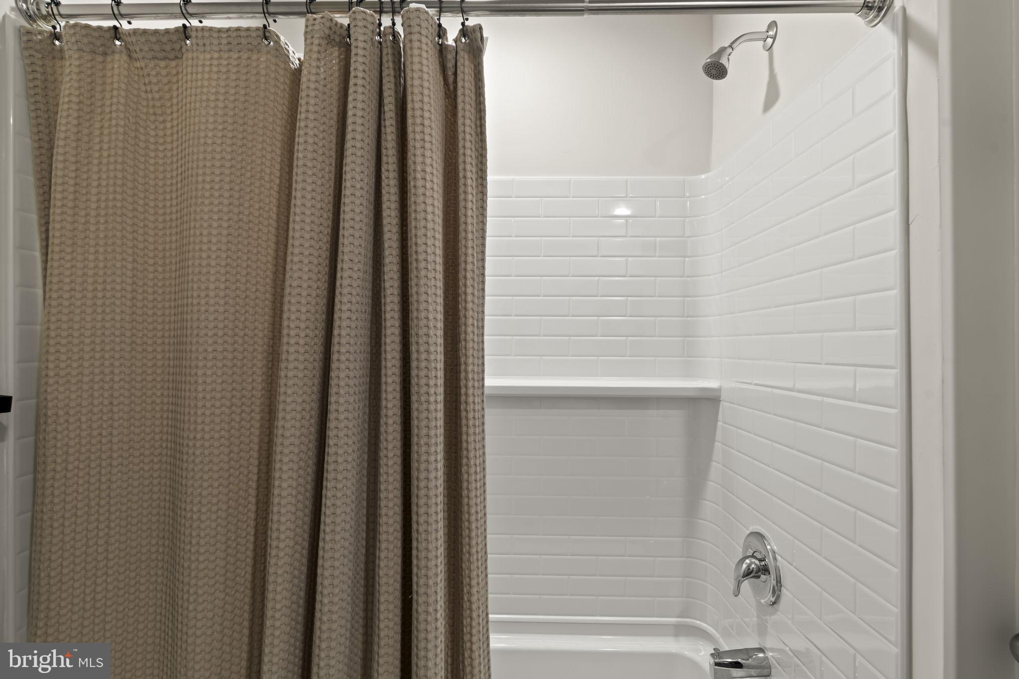 RIVER POINTE - Residential