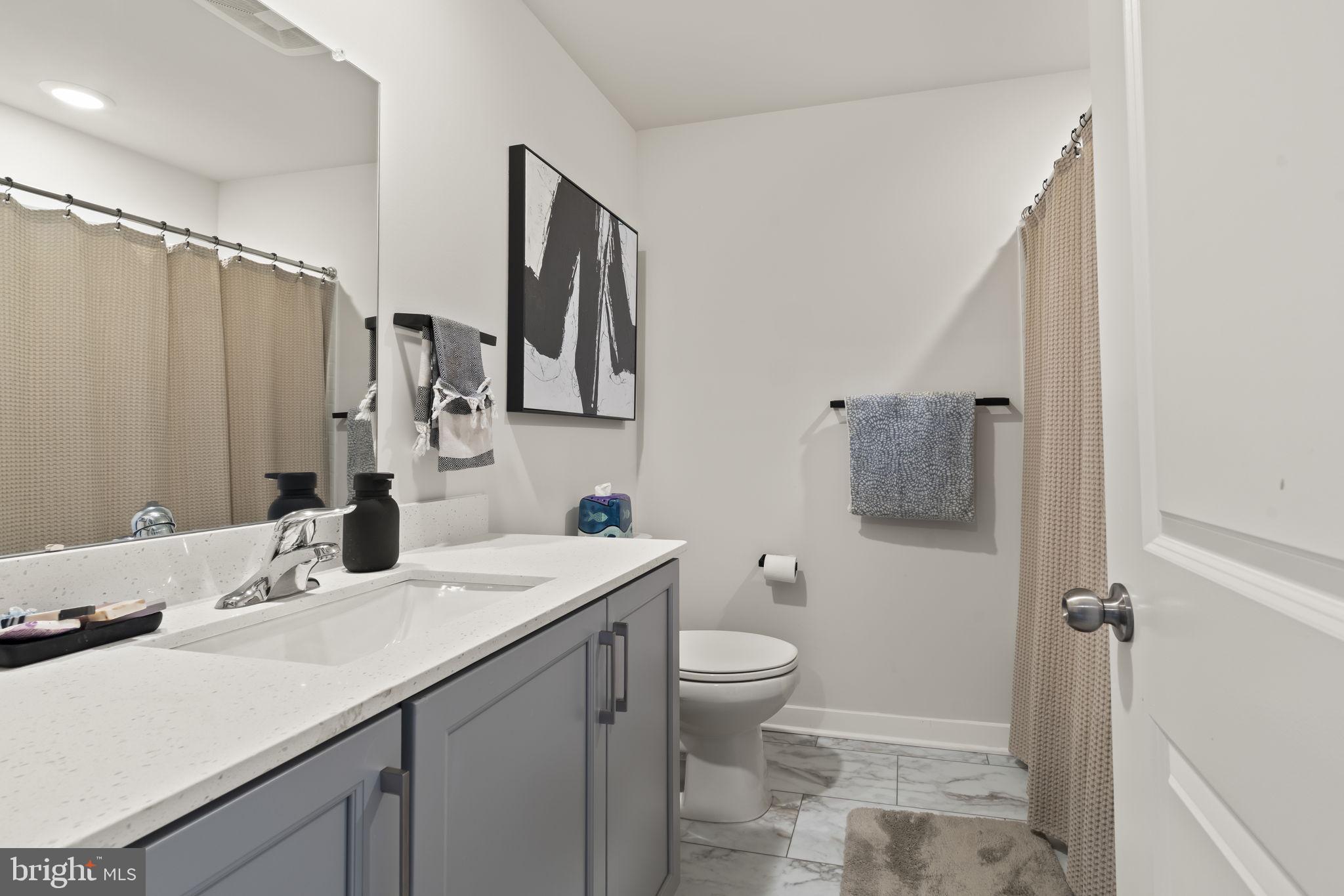 RIVER POINTE - Residential