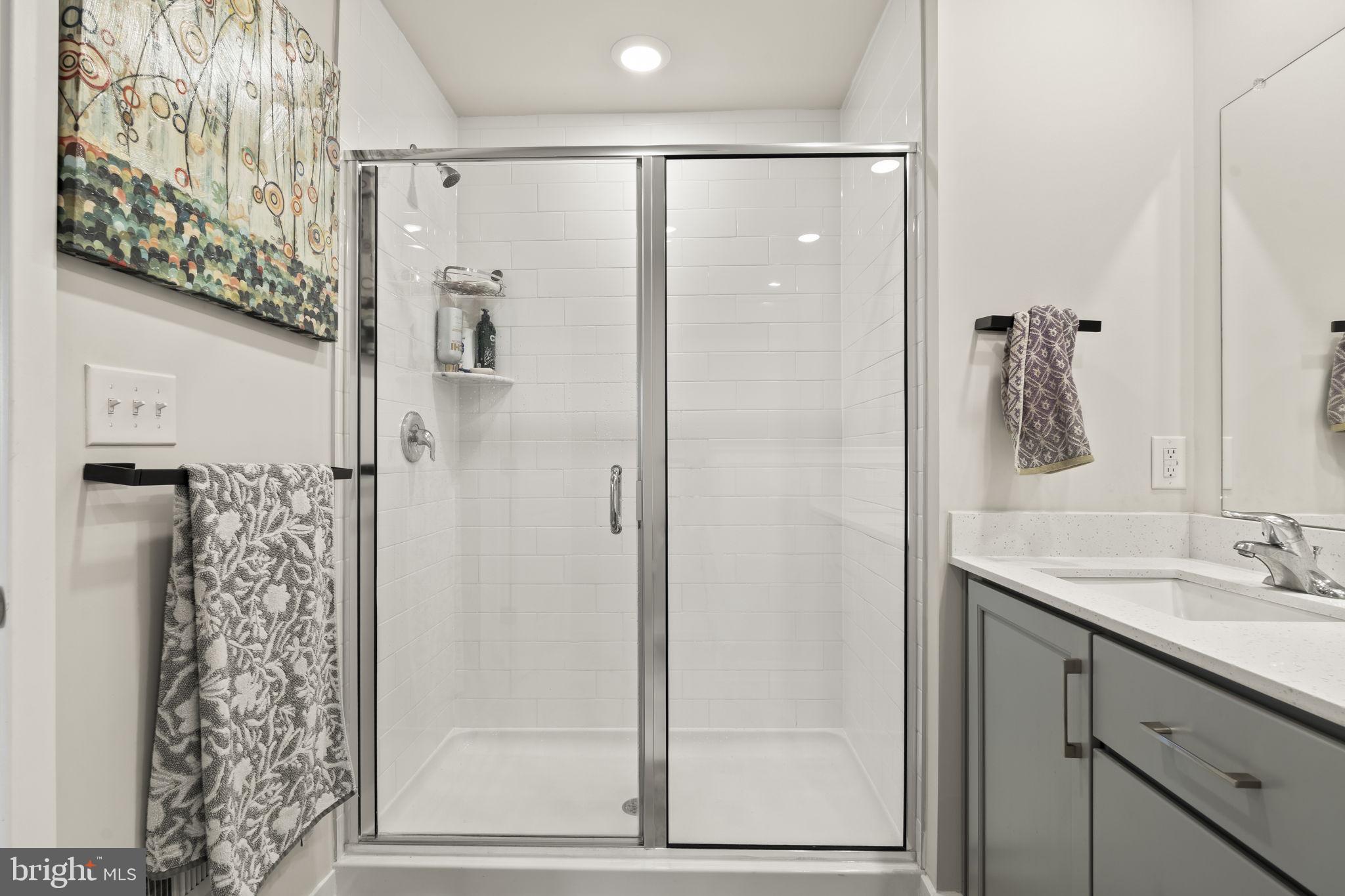 RIVER POINTE - Residential