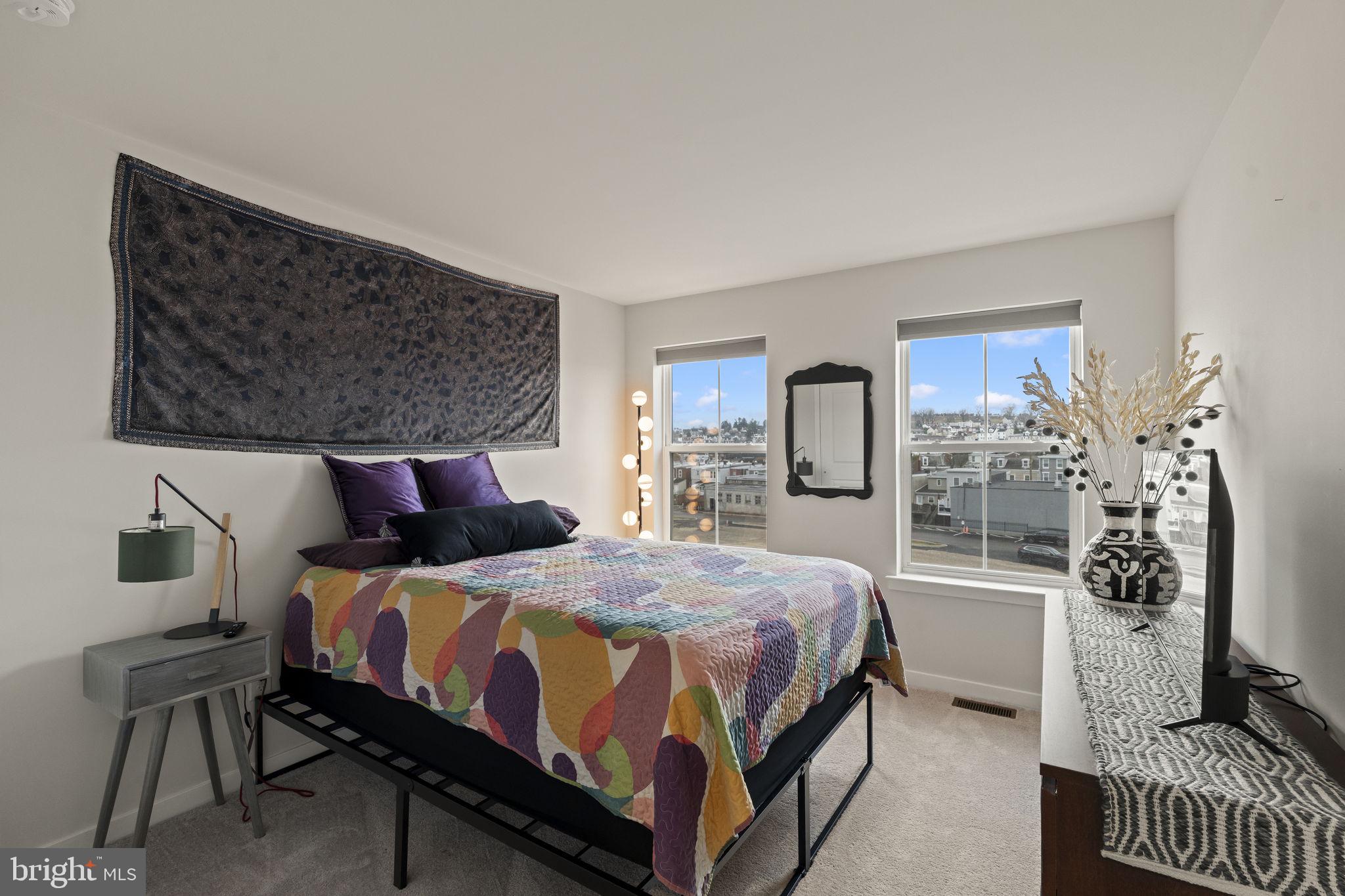 RIVER POINTE - Residential