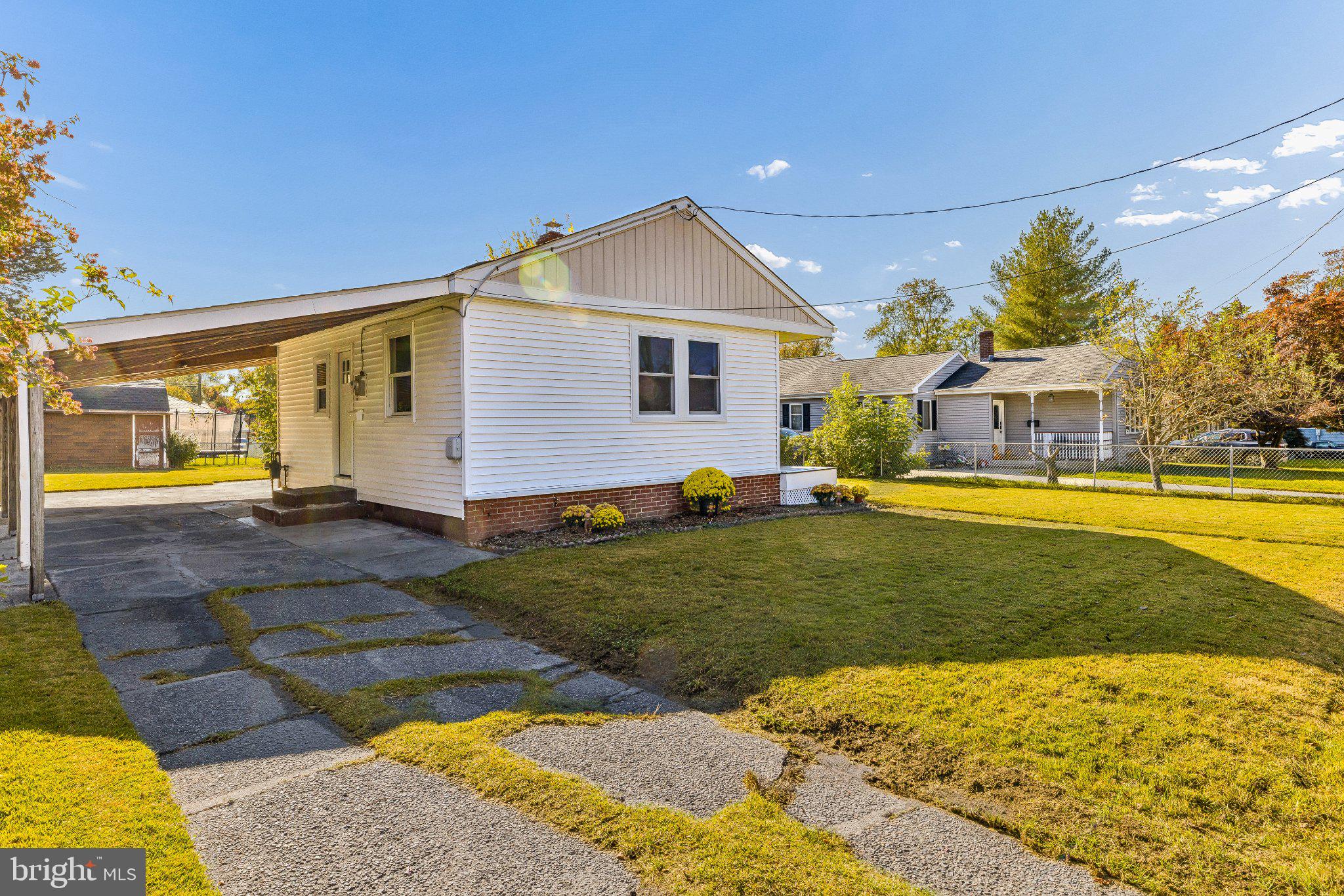 15 VASSAR AVENUE
