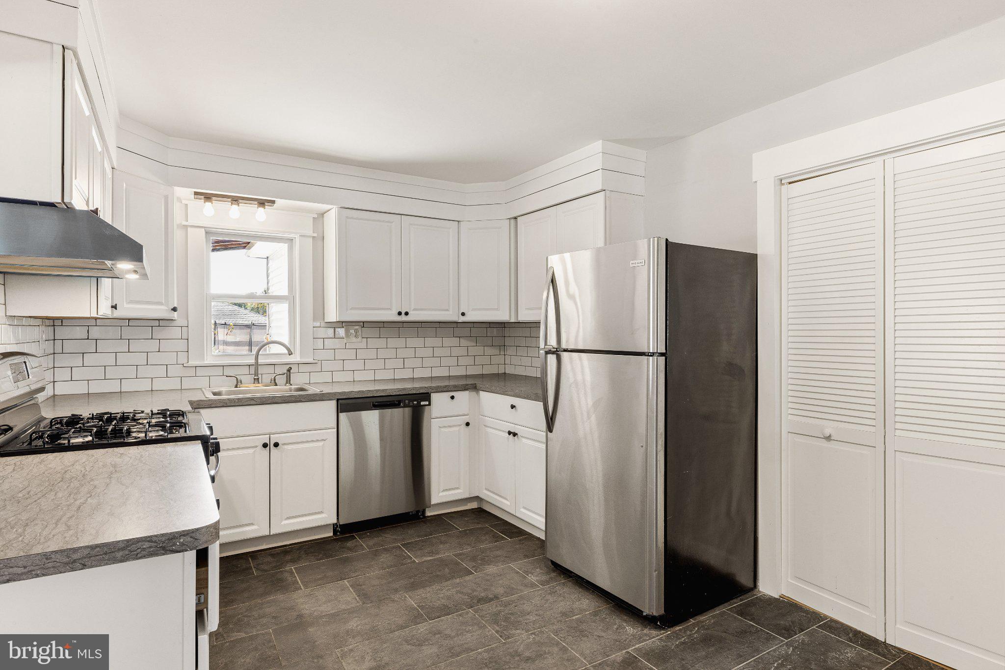 15 VASSAR AVENUE
