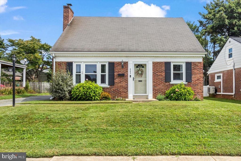 Photo of 423 Hilton Drive, LANCASTER, PA 17603 (MLS # PALA2074884)