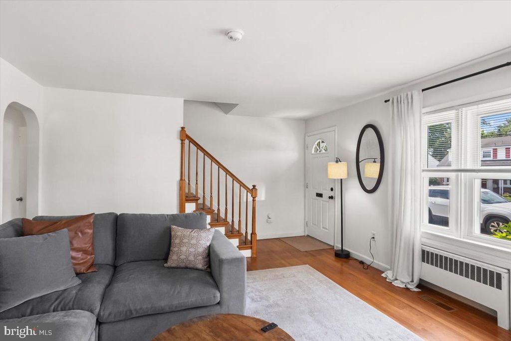 Photo of 423 Hilton Drive, LANCASTER, PA 17603 (MLS # PALA2074884)