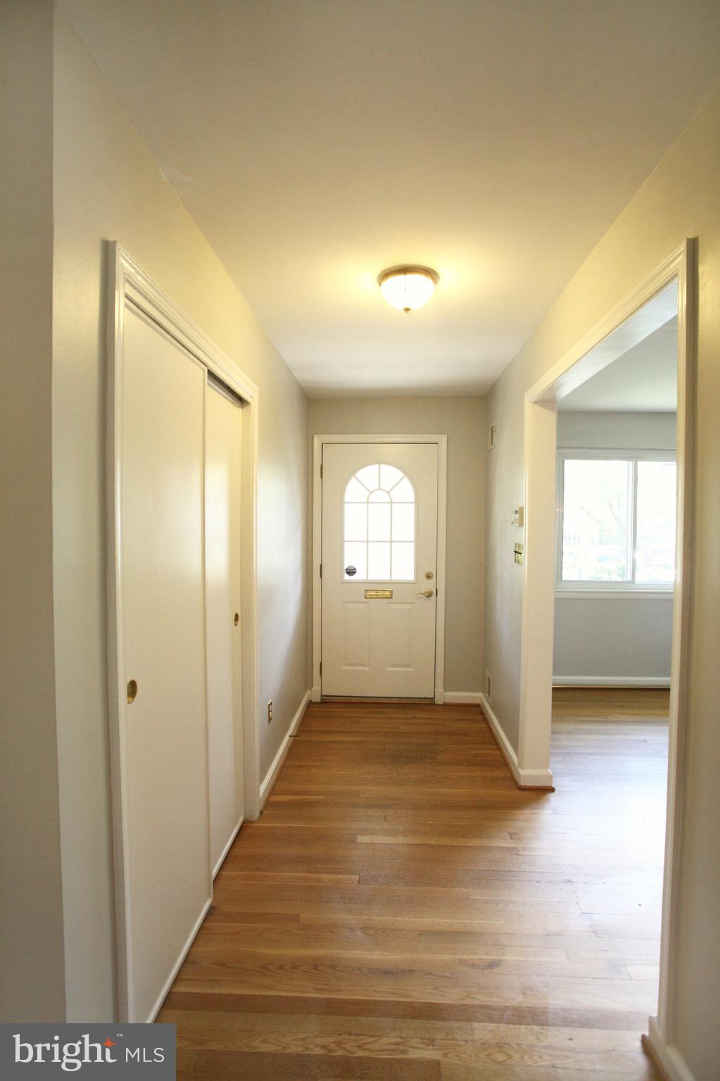 OAKWOOD KNOLLS - Residential Lease