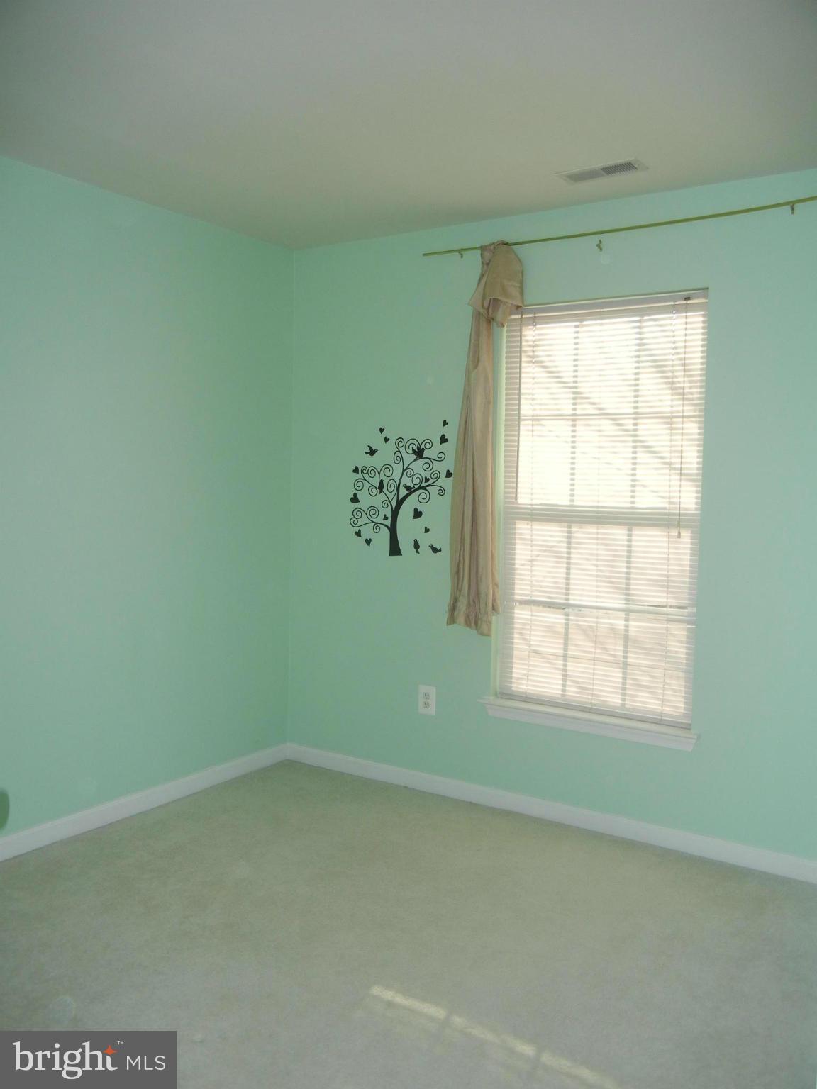 BCKGHM CND@OWGS MS NW TN - Residential Lease