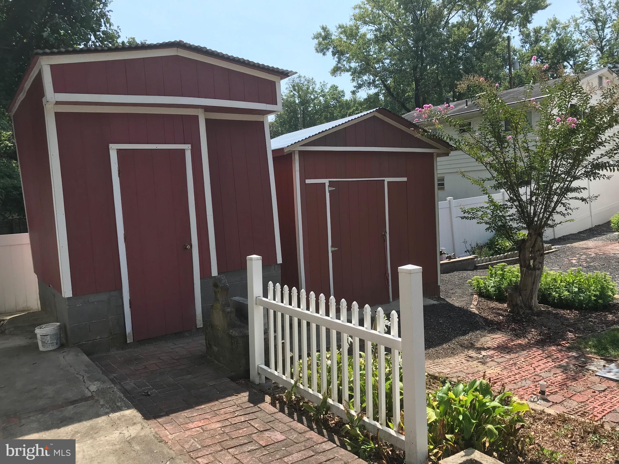 RITCHIE HEIGHTS - Residential