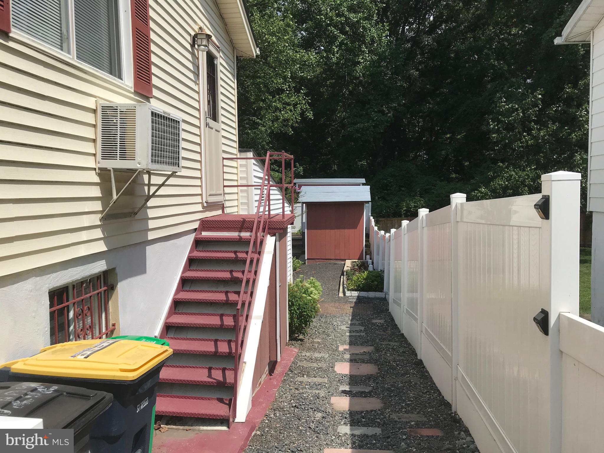 RITCHIE HEIGHTS - Residential