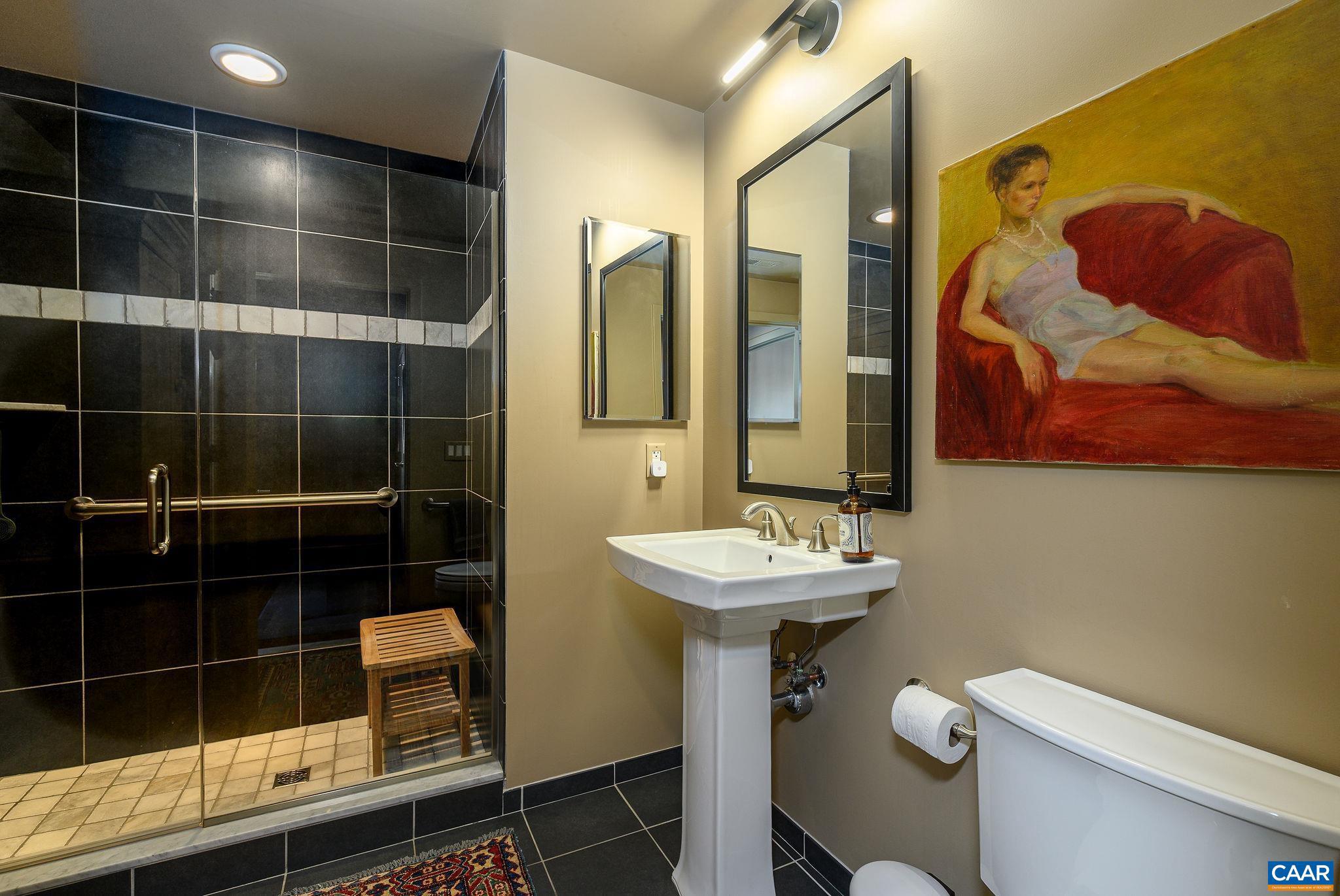 THE GLEASON - Residential