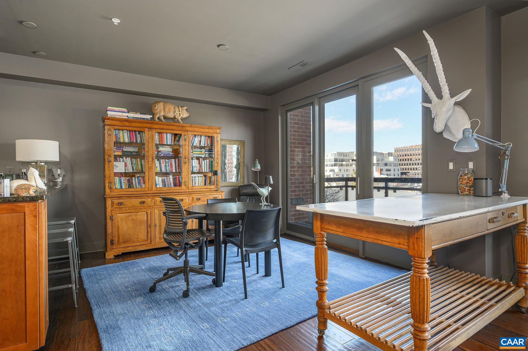 THE GLEASON - Residential