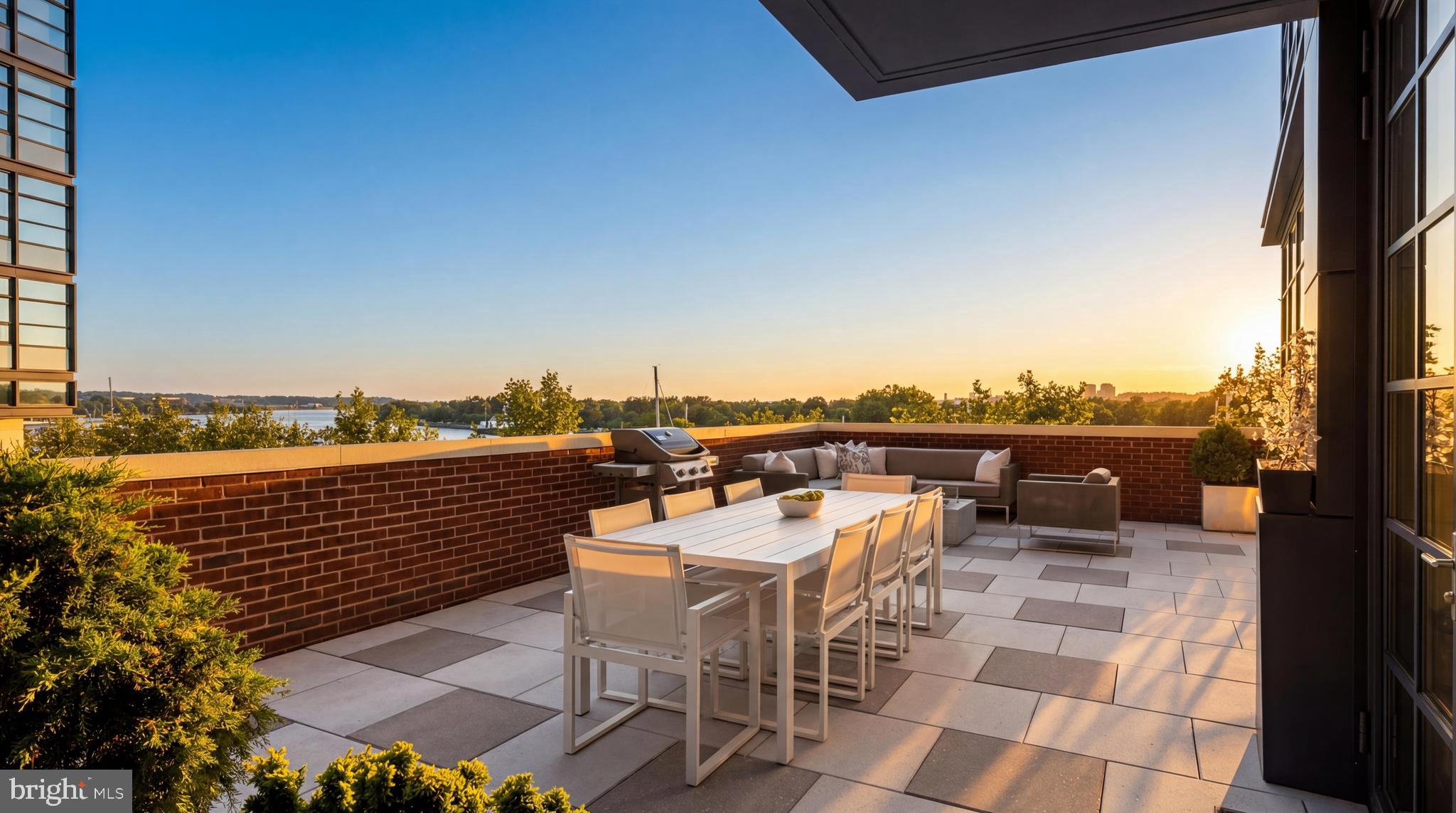 WATERFRONT SW RLA - Residential