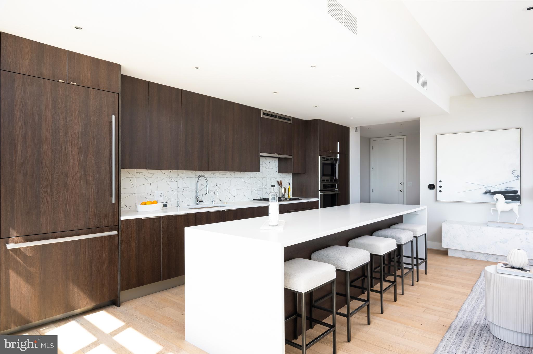 WATERFRONT SW RLA - Residential