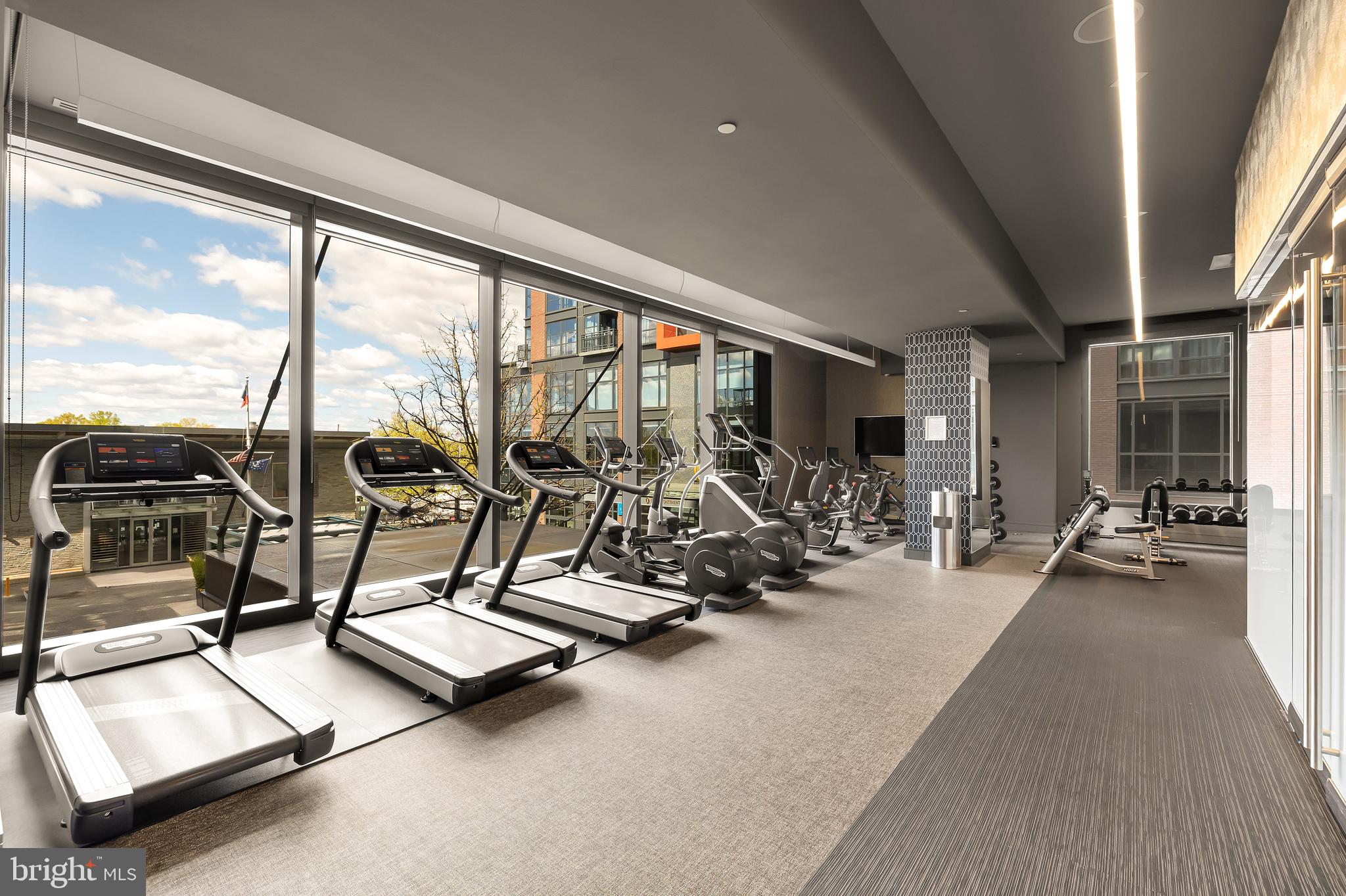 WATERFRONT SW RLA - Residential