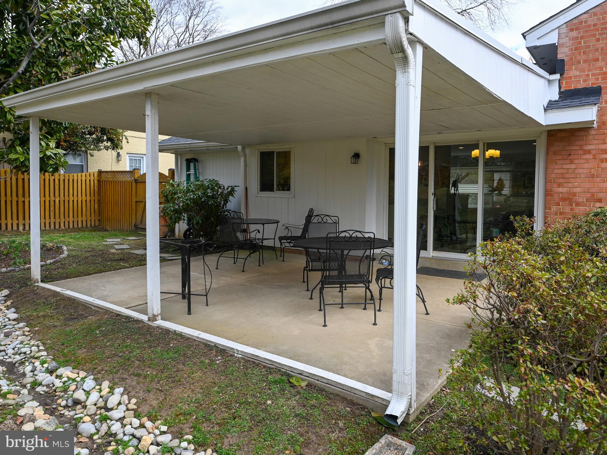 WEST SPRINGFIELD - Residential