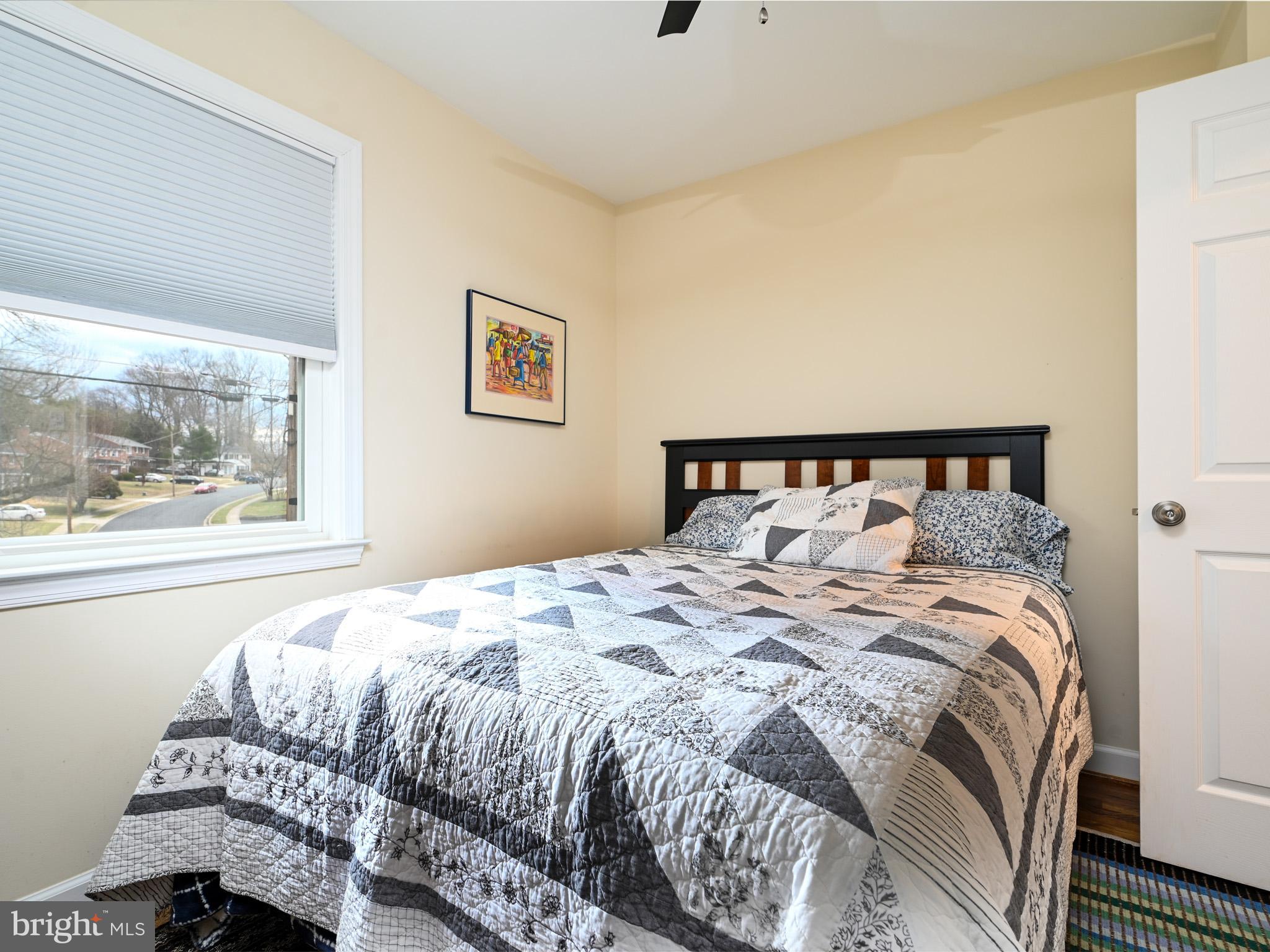 WEST SPRINGFIELD - Residential