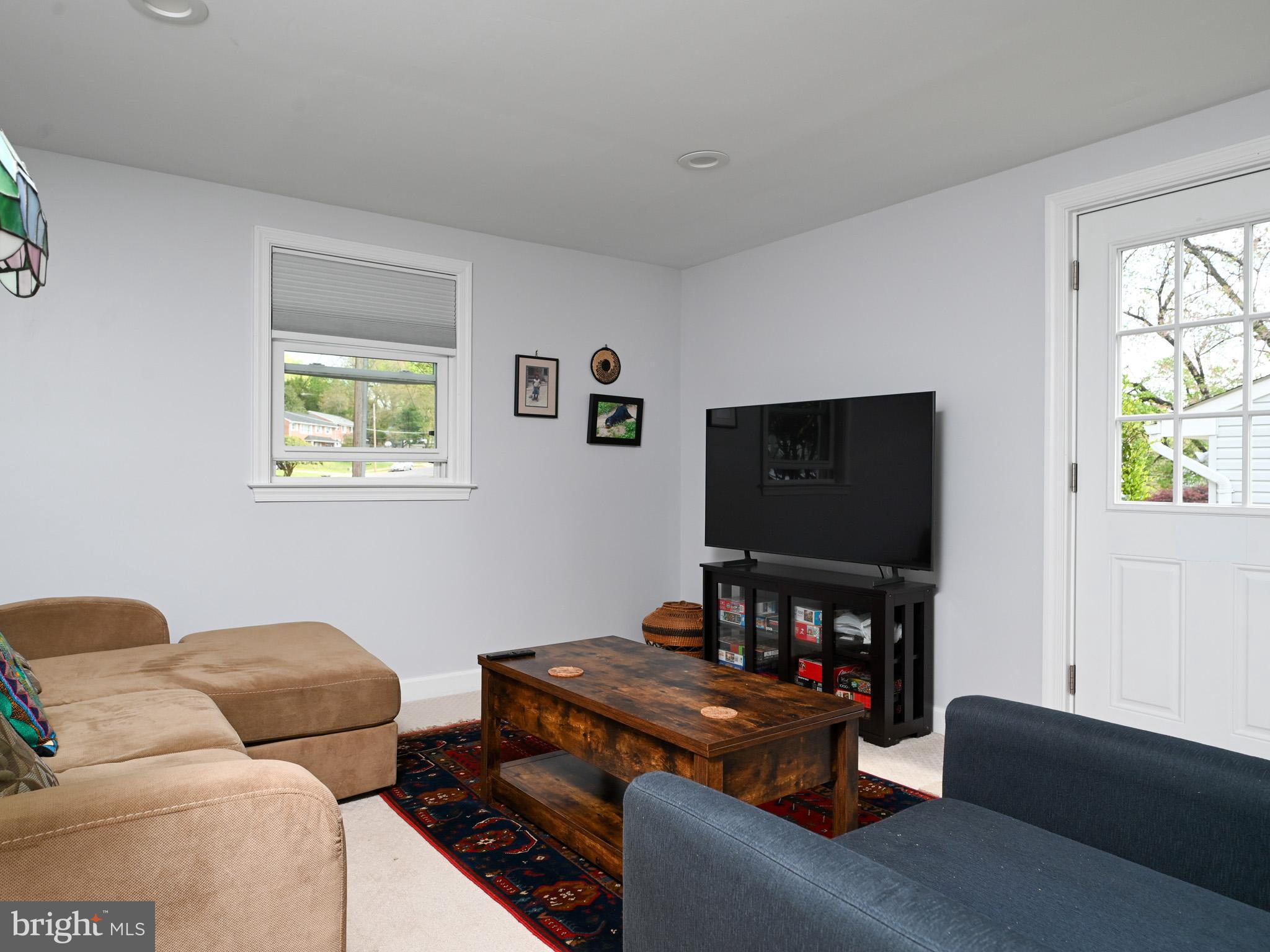 WEST SPRINGFIELD - Residential