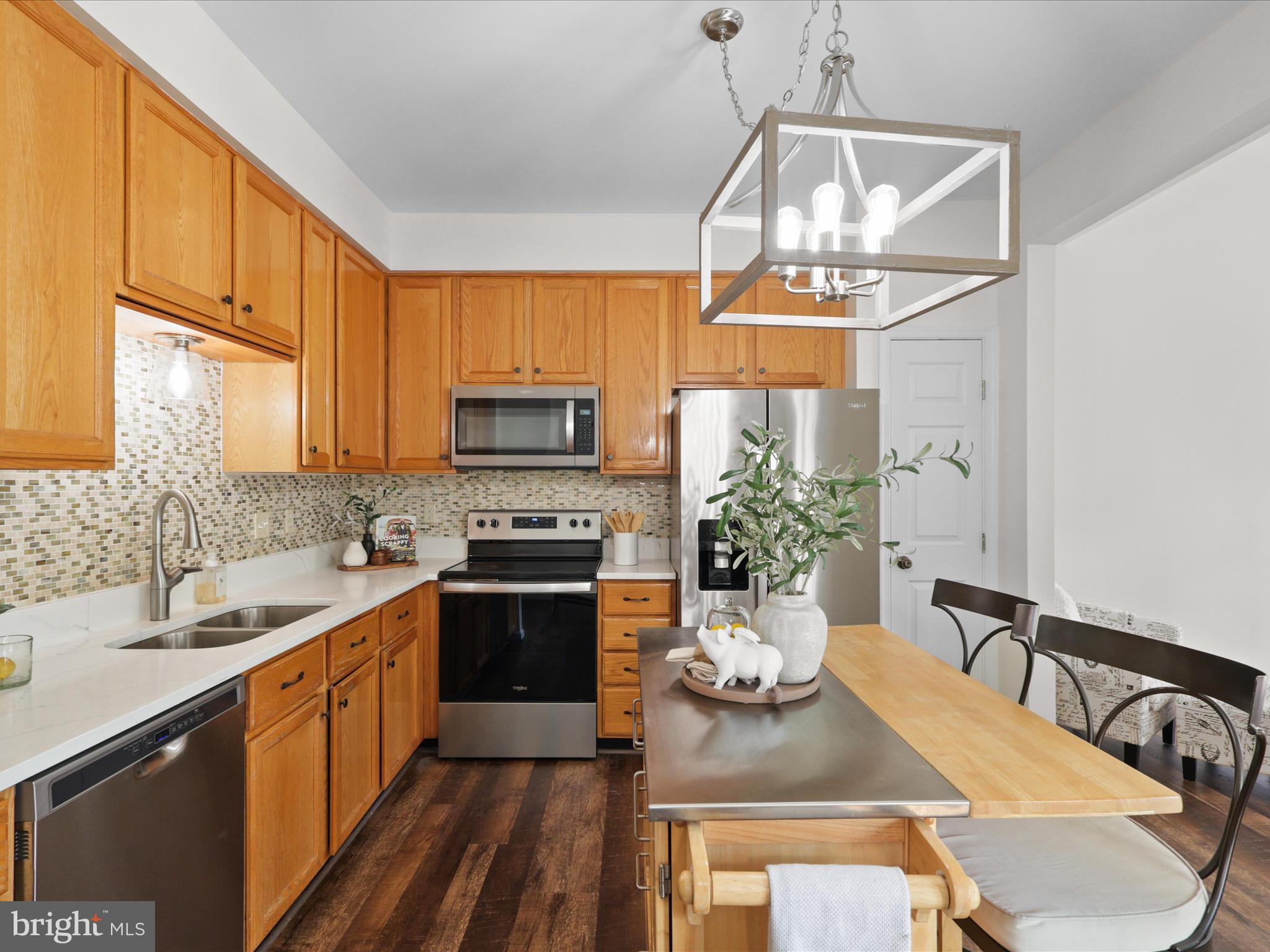 SOUTH RIDING - Residential