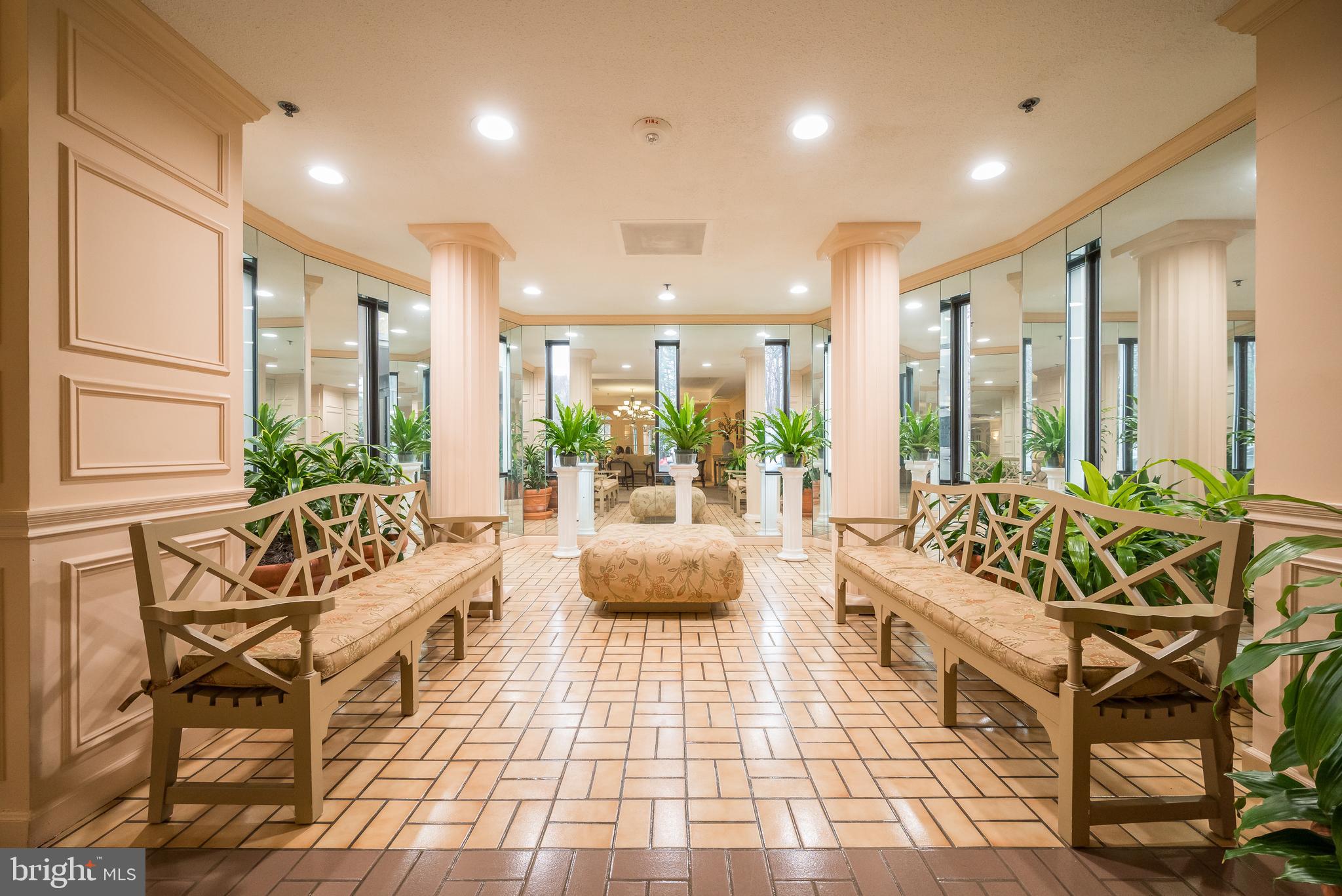 LEISURE WORLD - Residential