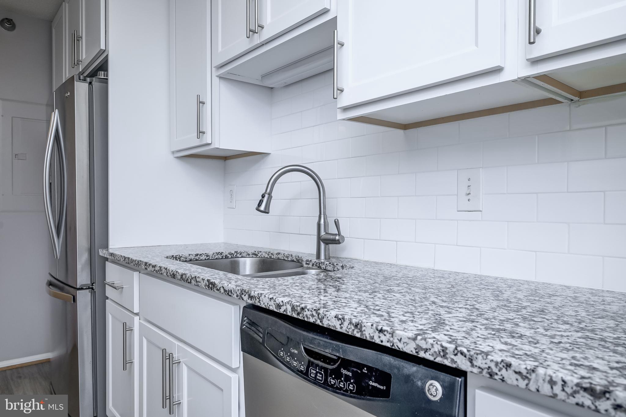 LEISURE WORLD - Residential