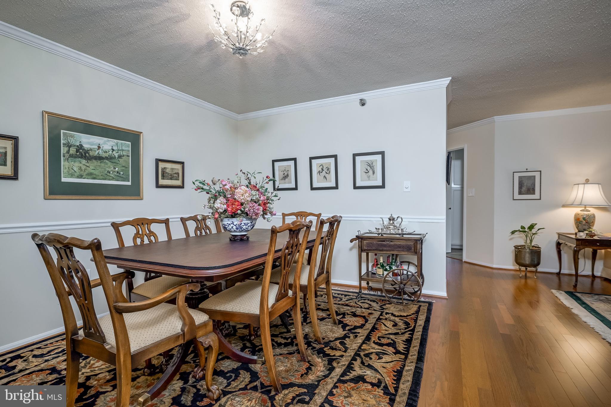 LEISURE WORLD - Residential